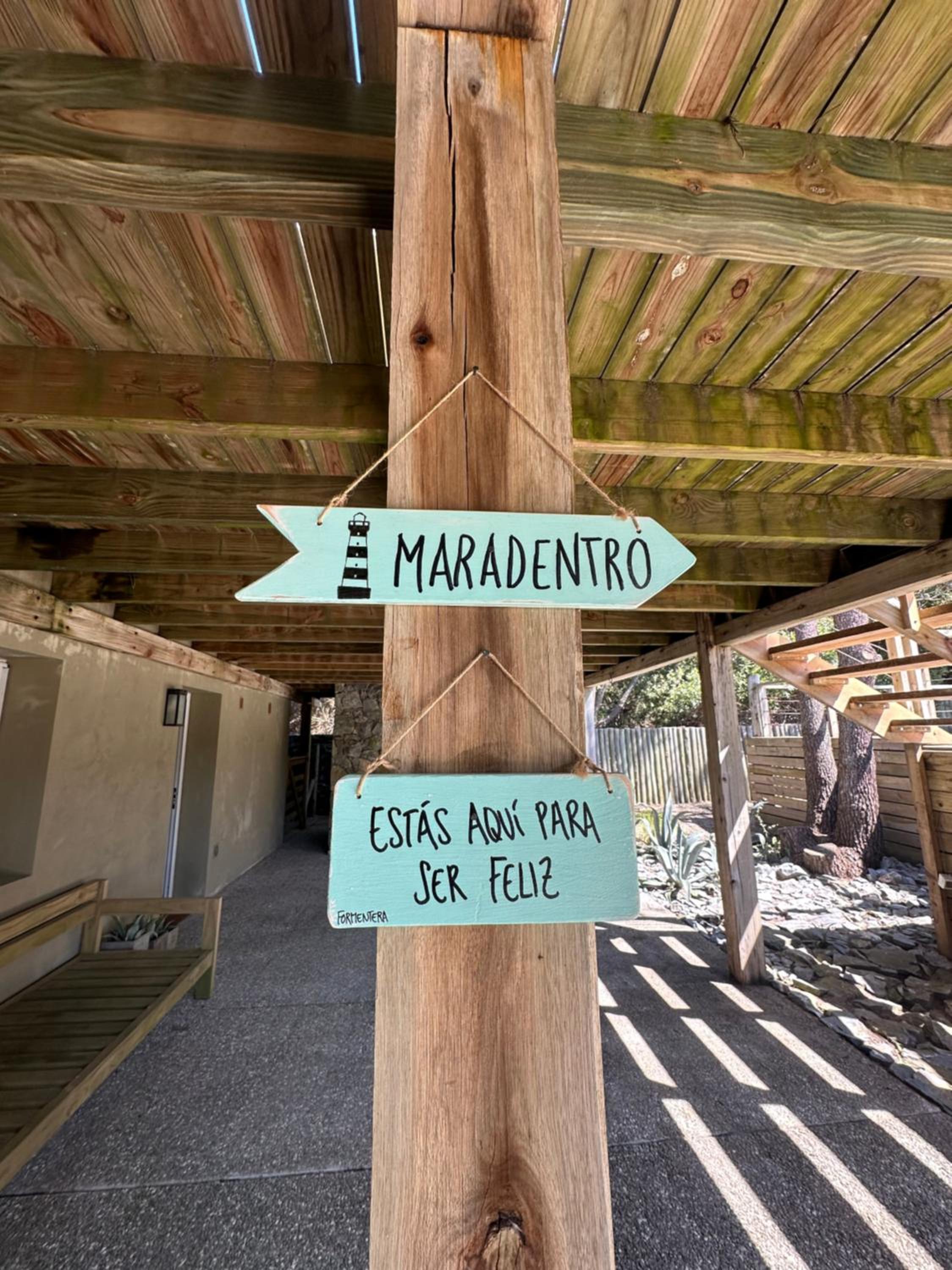 Maradentro