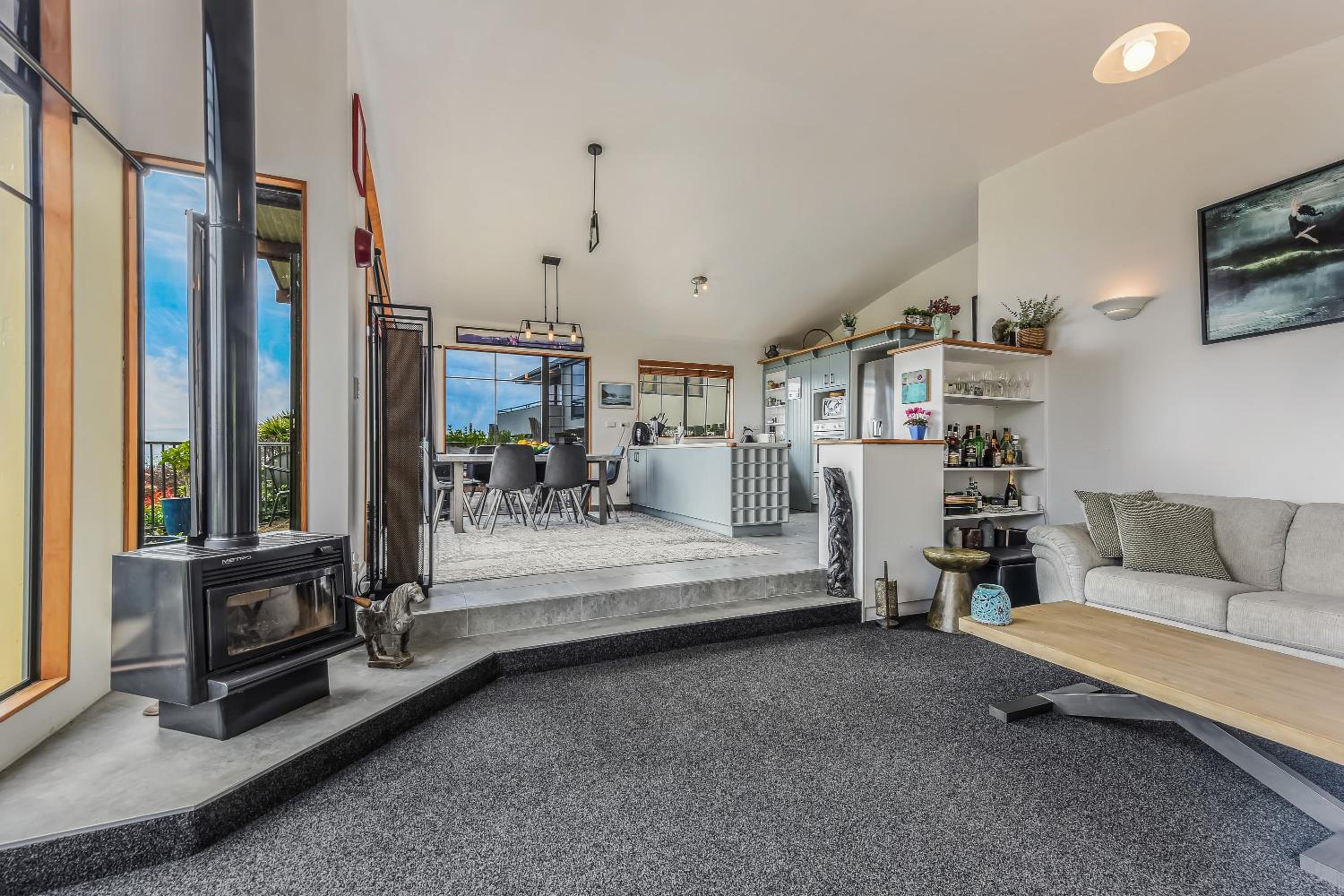 Sunset Heights - Nelson Holiday Home view 5