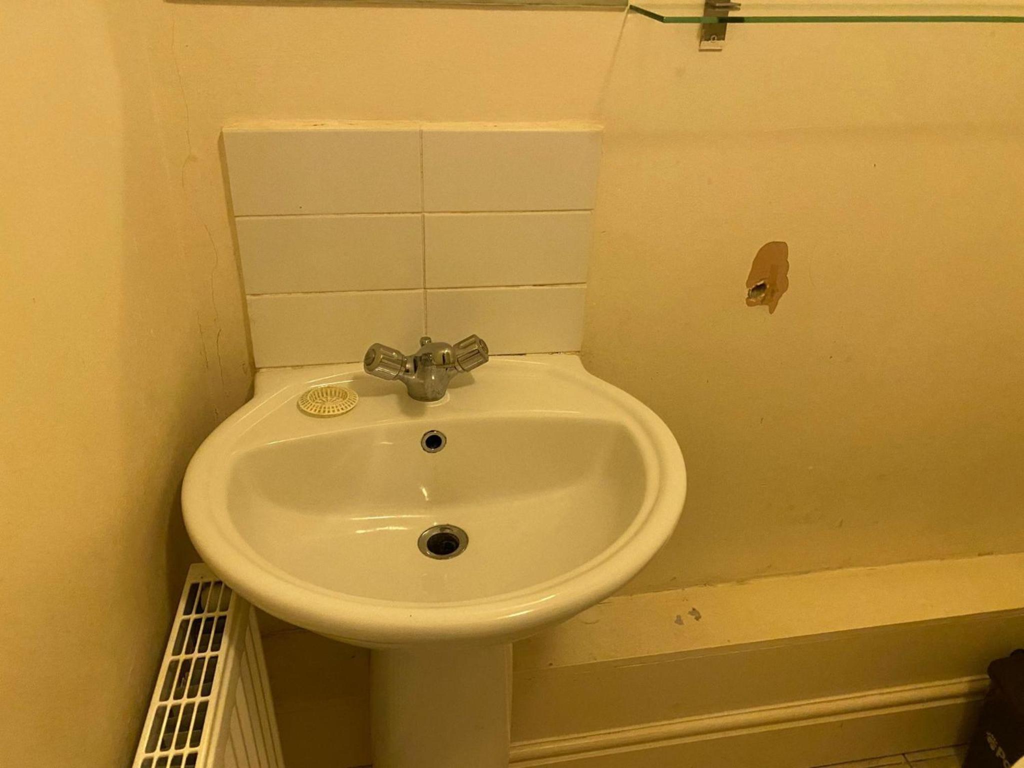 Modern Apt 3 Bedrooms near Dundrum