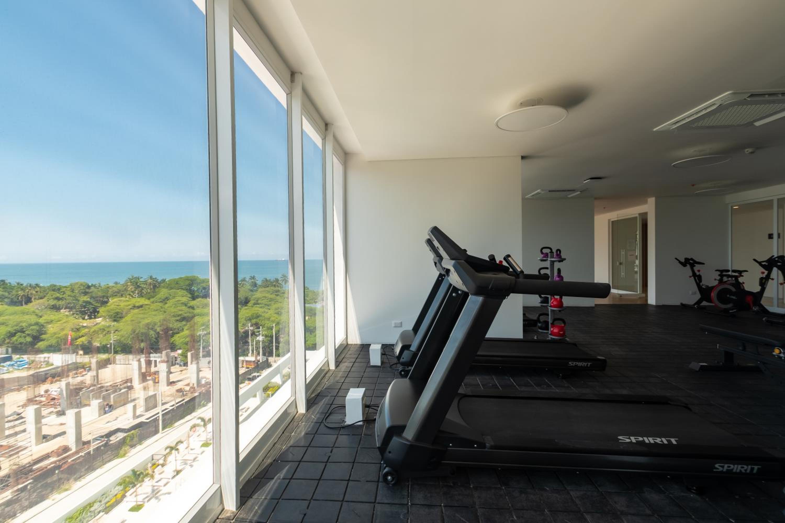 Apartamentos Luxury Hotel Porto Horizonte - AR Rentals
