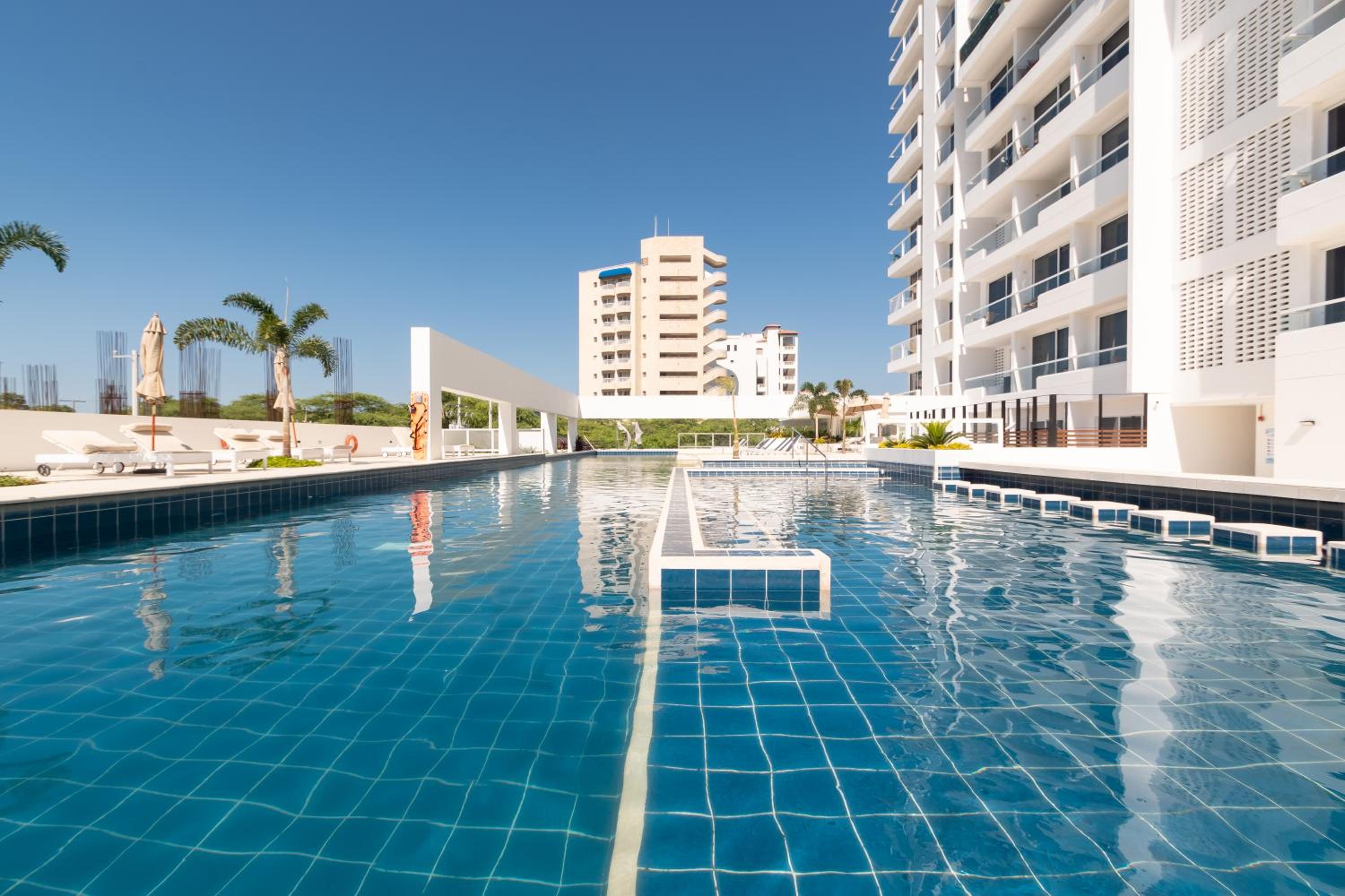 Apartamentos Luxury Hotel Porto Horizonte - AR Rentals