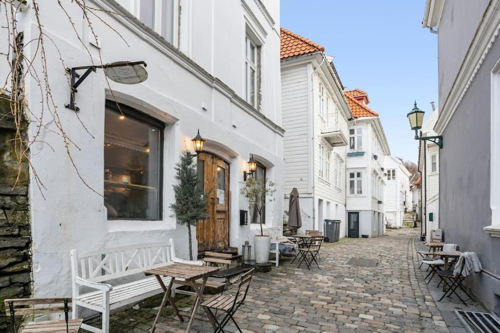 Historisk hus i hjertet av byen view 3