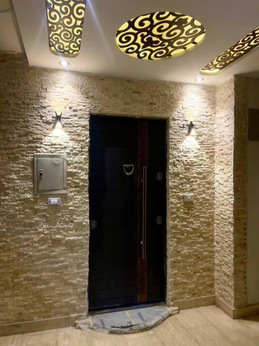 Stylish 3BR Apartment in Prime Mohandessin for families Y7