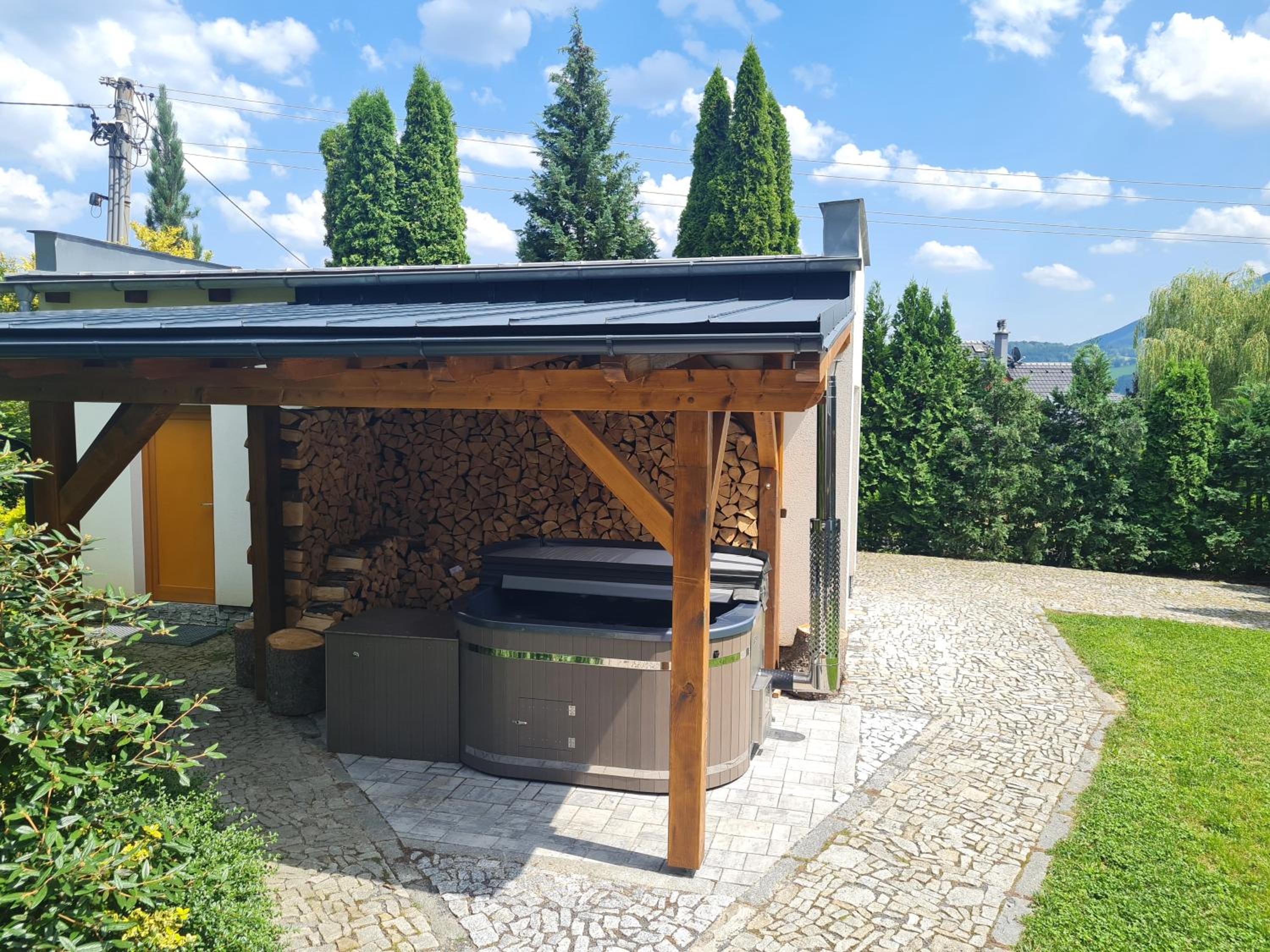 Vila Apalucha49 Čeladná - 12 osob