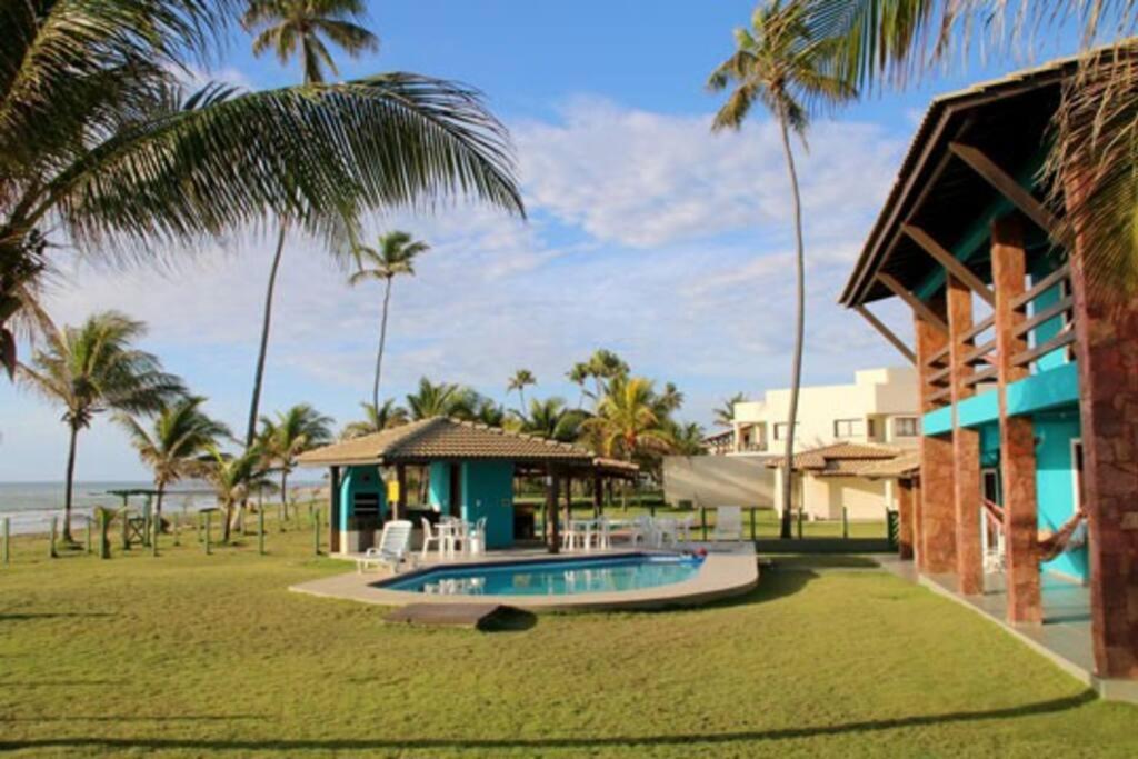 Casa pé na areia Guarajuba Ba