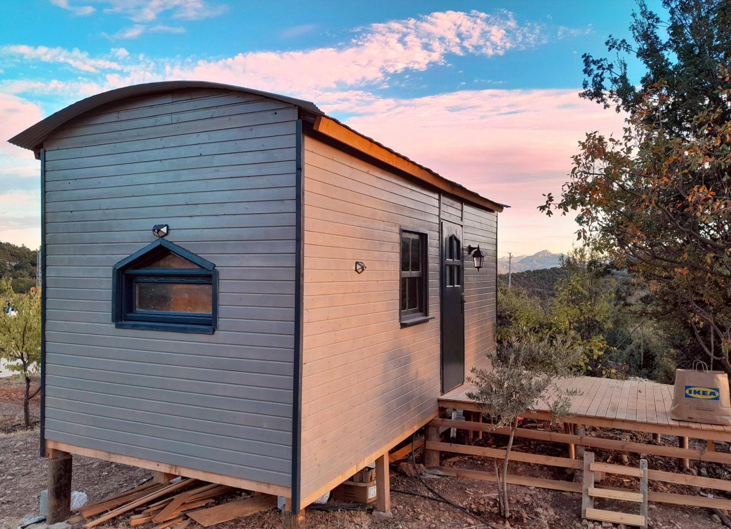 Taurus Shepherds Hut