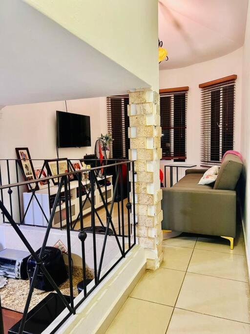 Bella Casa cerca de Multiplaza - Residencial Las Orquídeas