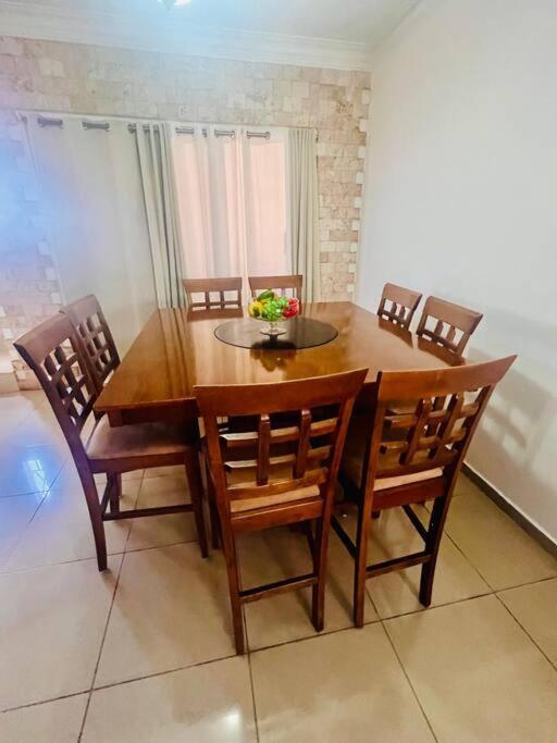 Bella Casa cerca de Multiplaza - Residencial Las Orquídeas