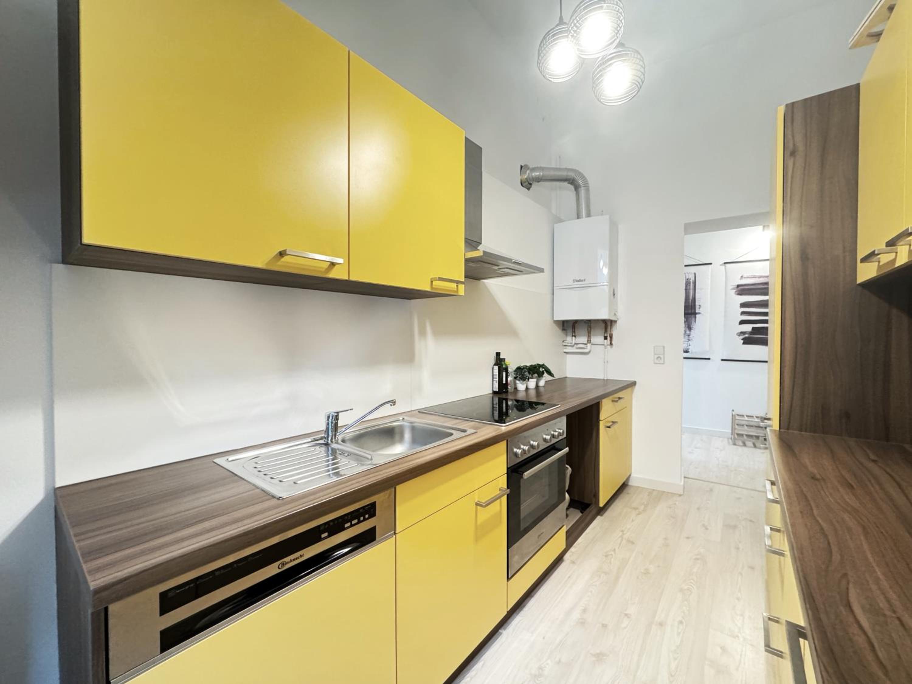 HolidayHome Apartments I Spacious 130qm Apartment Near Berlins Top Sights