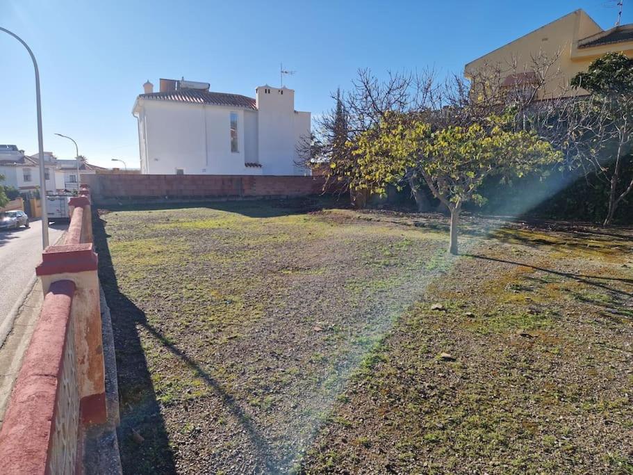 Large chalet 5 min walk to beach view 5