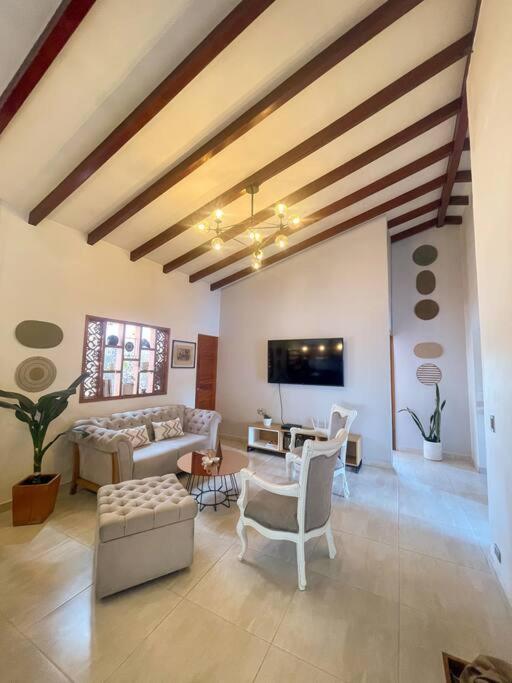 Hotel Soluna Apartamento Jericó Parque - Image 1