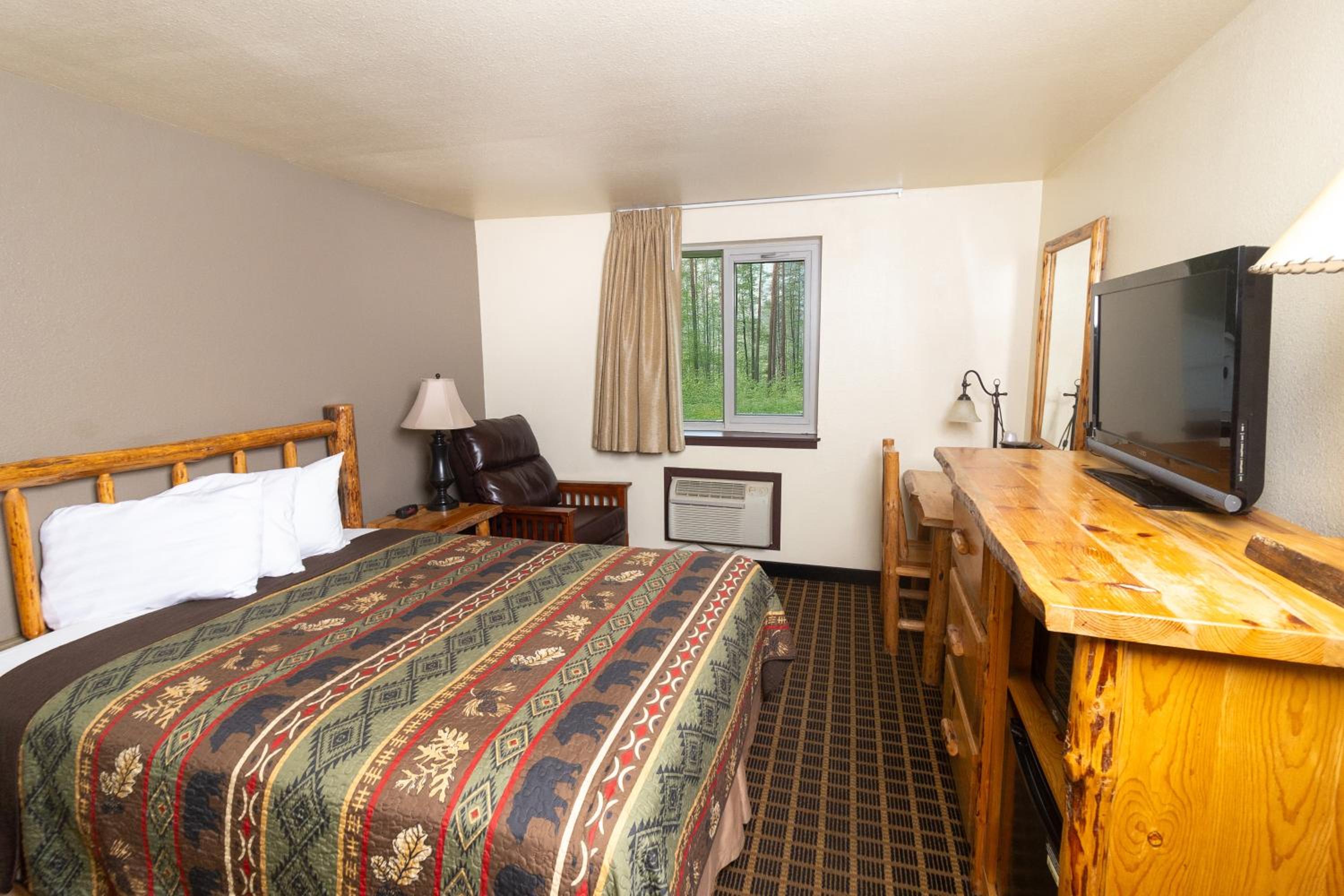 FairBridge Inn and Suites Sandpoint - Property Image 28