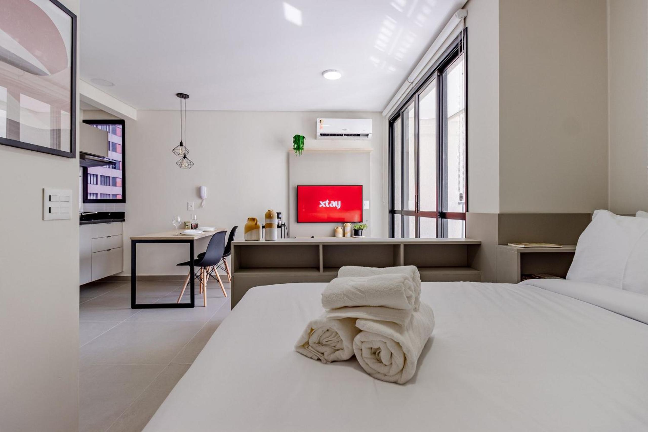 Xtay Vila Madalena - Stay close to everything with an outdoor pool and access to the best coworking spaces in Vila Madalena