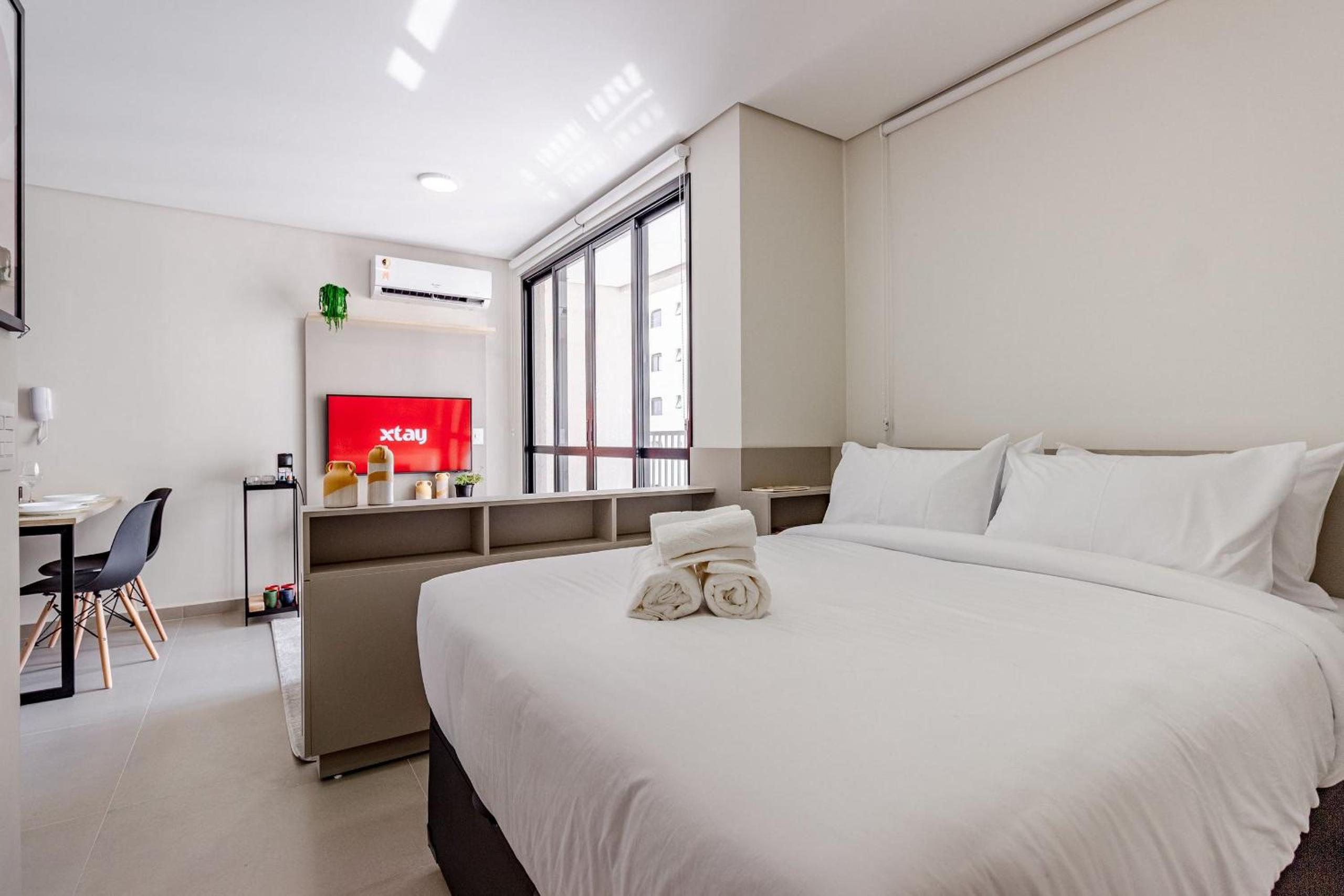 Xtay Vila Madalena - Stay close to everything with an outdoor pool and access to the best coworking spaces in Vila Madalena