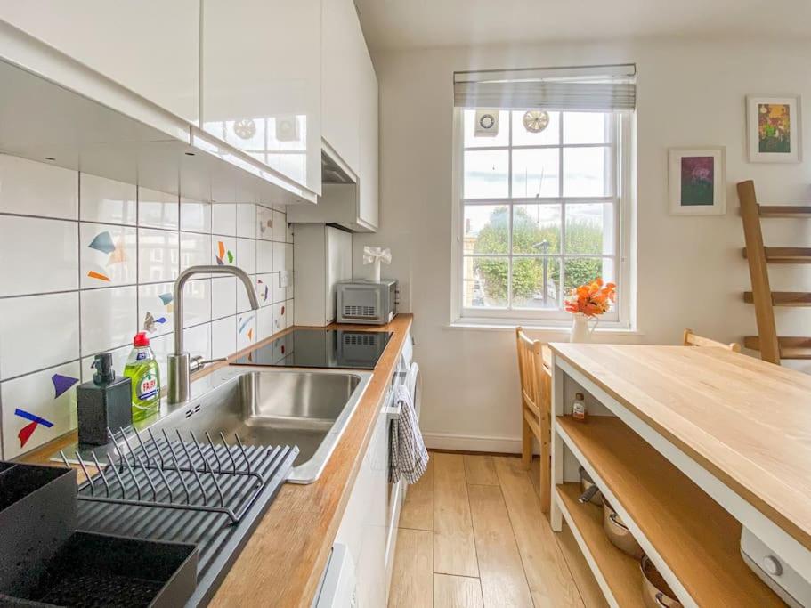 Entire 1 bed flat near Kings Cross London