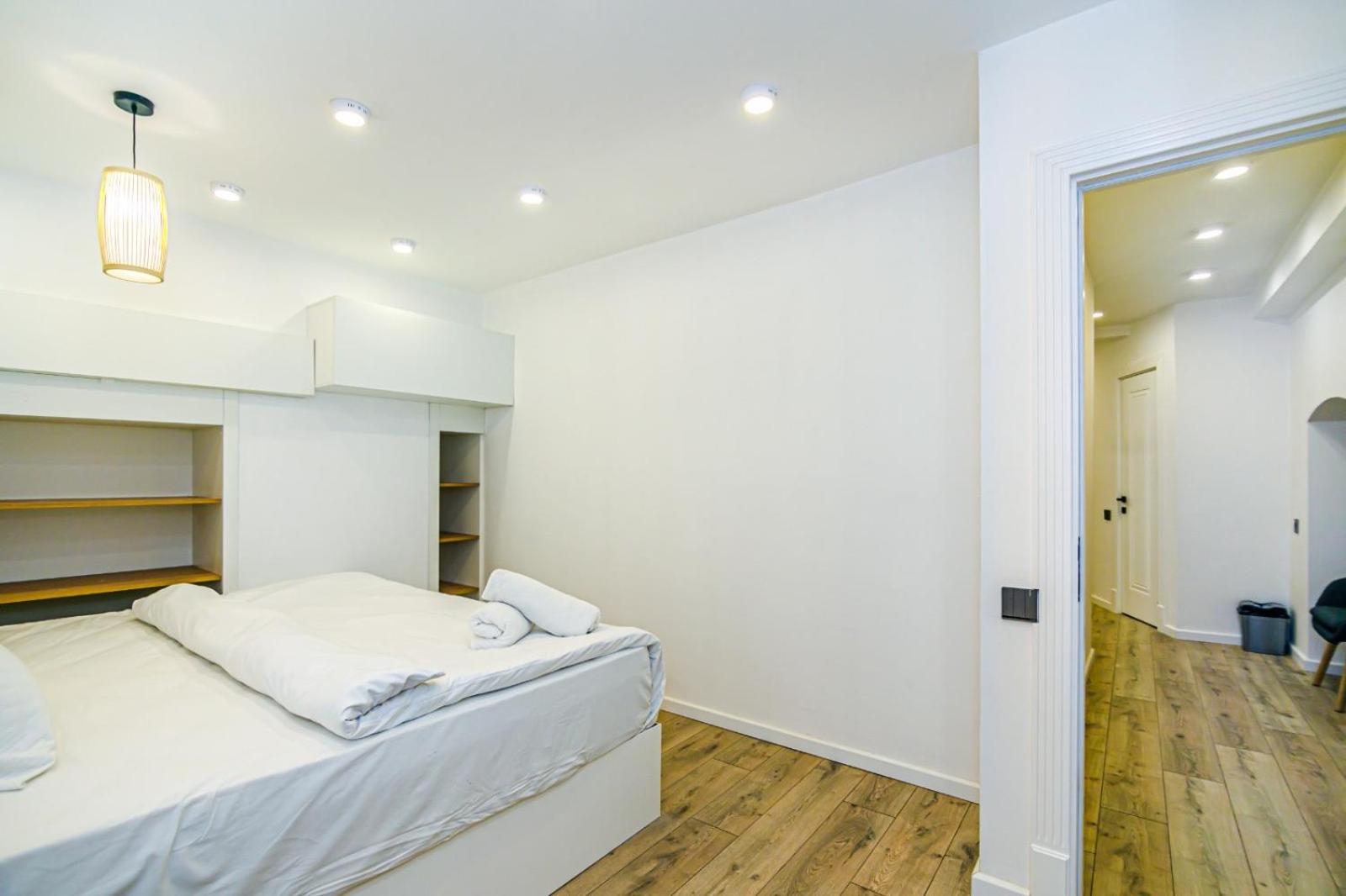 Nizami Street Dupleks 3 bedroom