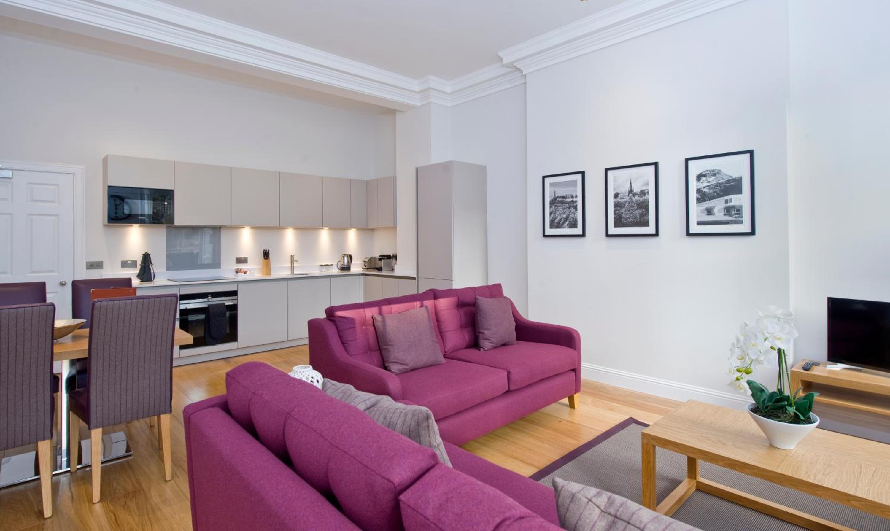 Destiny Scotland - Princes Street Residence