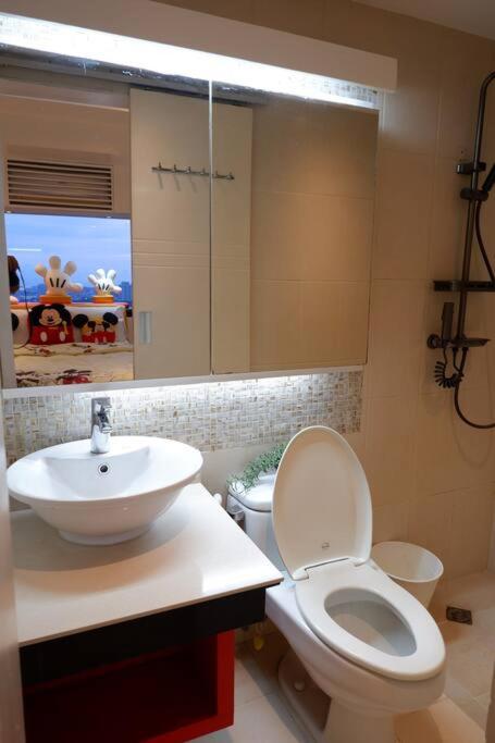 1BR Mickey Mouse Theme BGC Forbeswood Parklane view 3