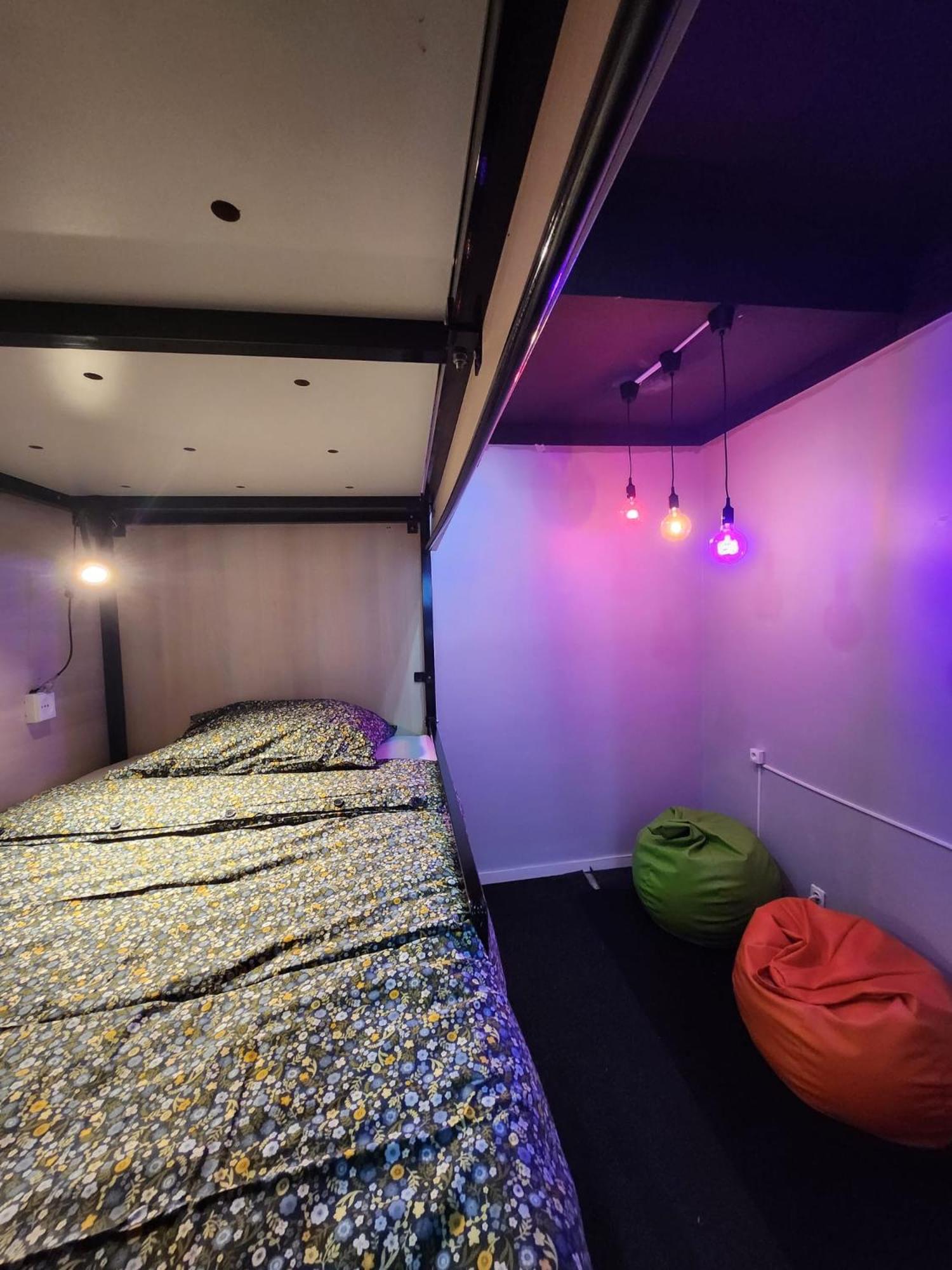 Daora Lisbon Beds