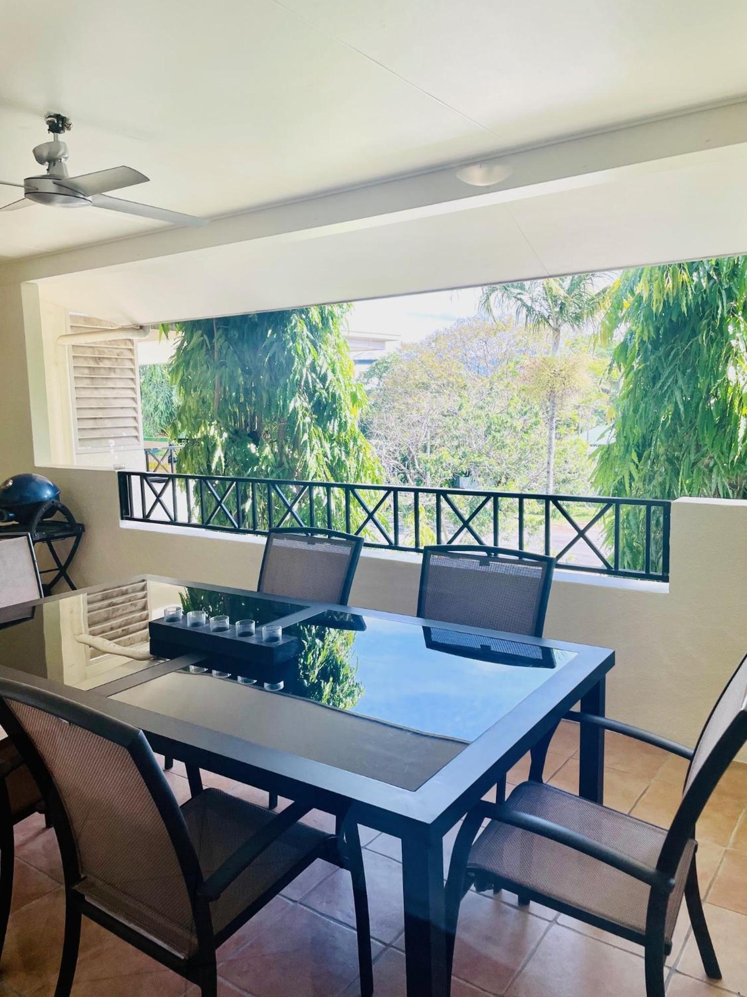 Central Parks - 3 Bedroom Apt