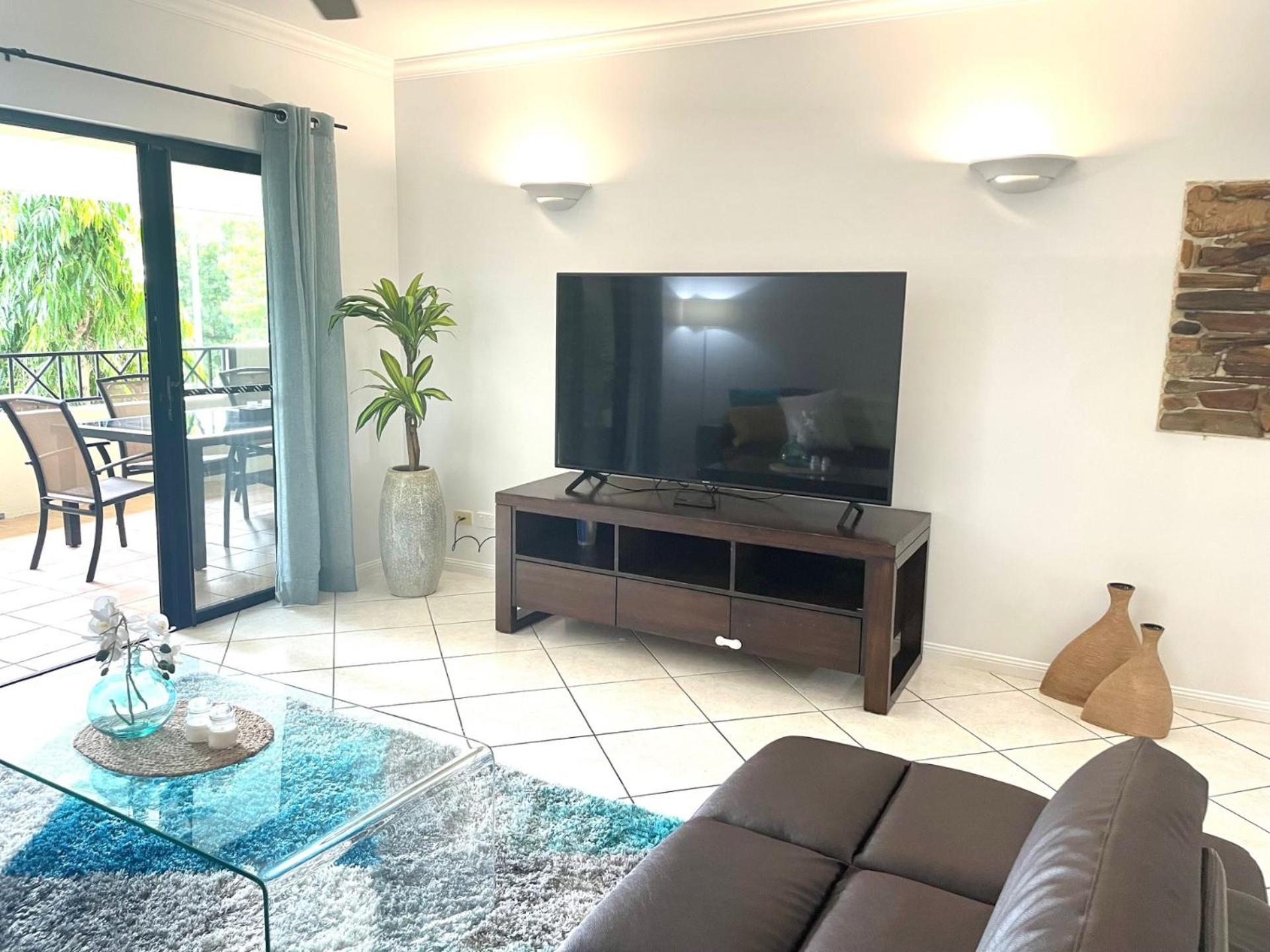 Central Parks - 3 Bedroom Apt