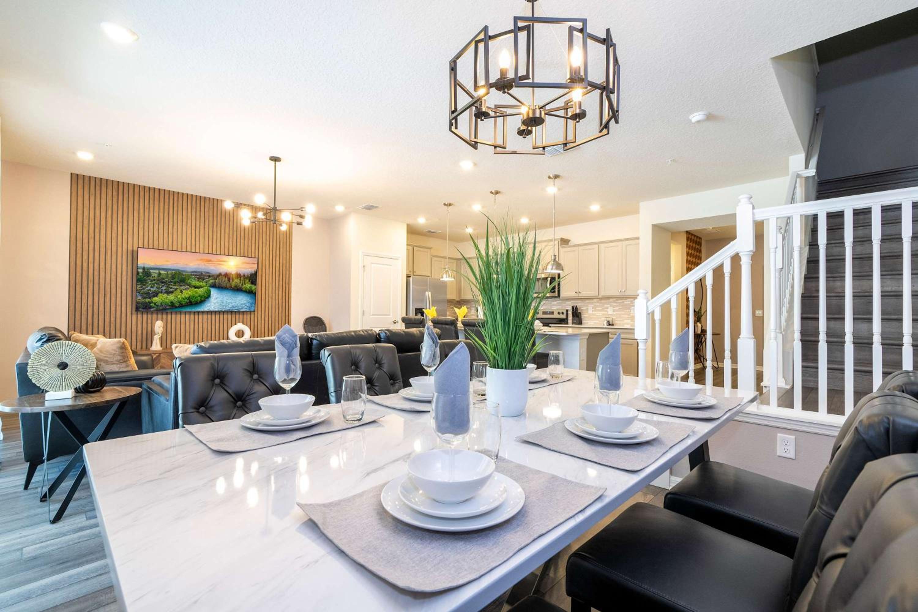 Luxury 5Bd Close to Disney with Pool at Windsor Cay 1285