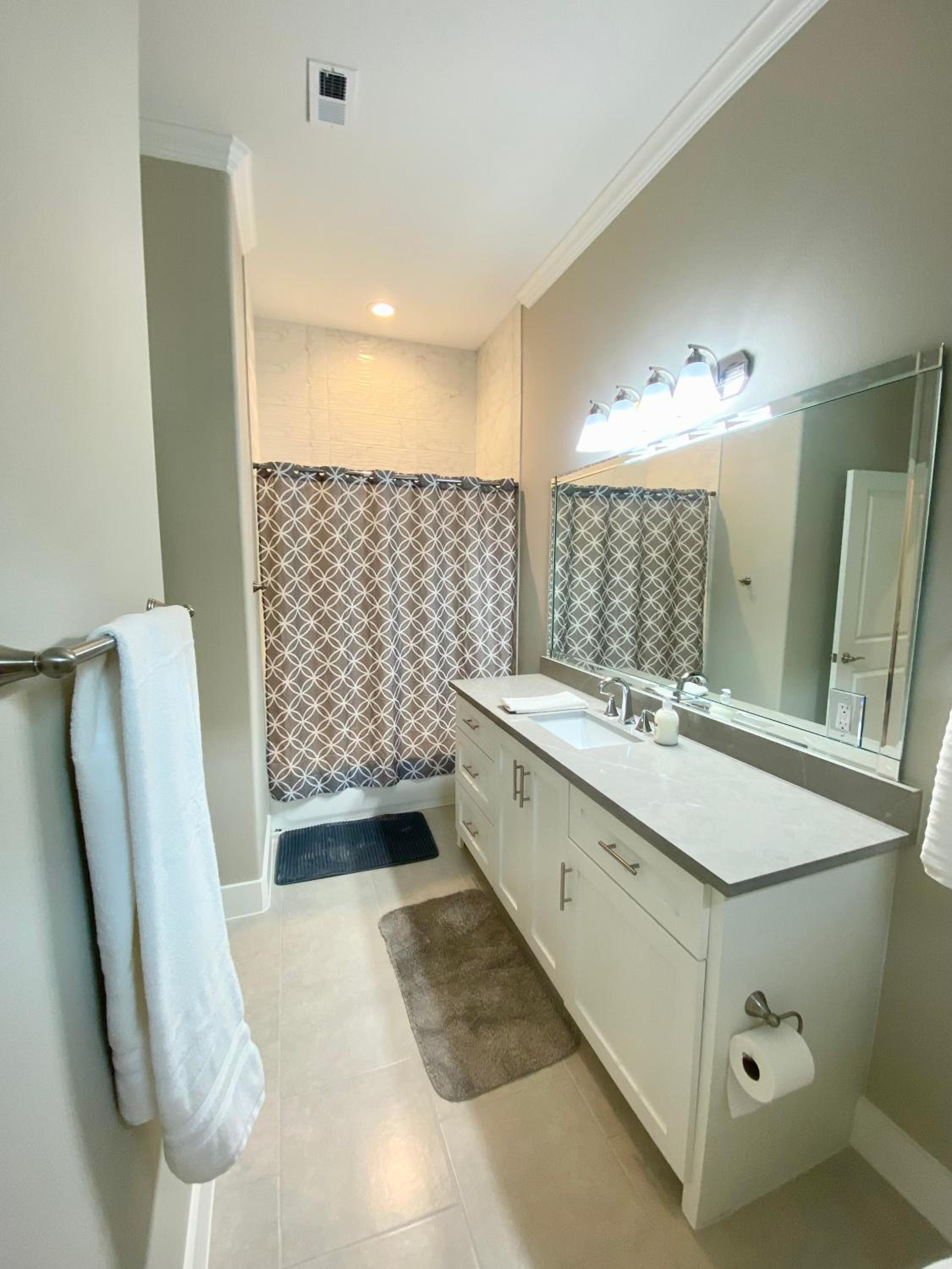 Kemah Oasis - Property Image 13