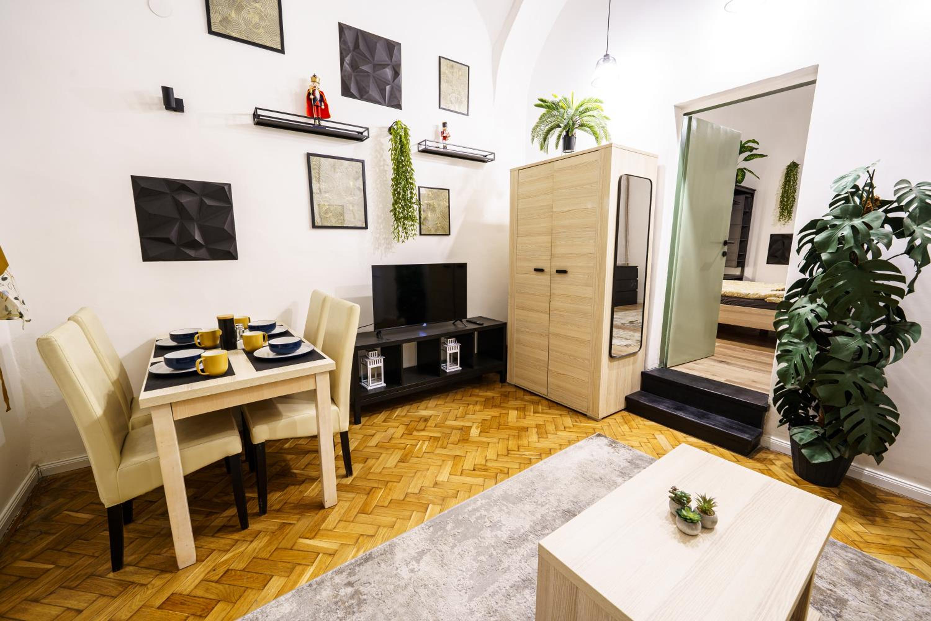 Funky Rabbit Premium Central Apartment