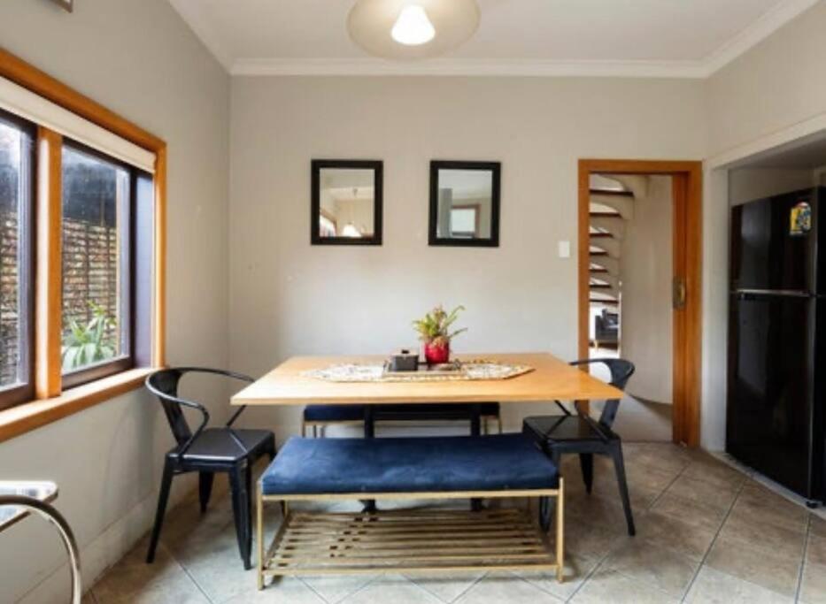 Luxury riverfront accomodation