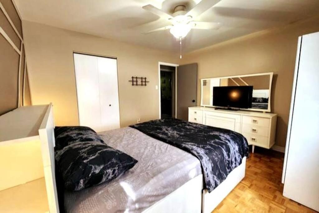 Cozy 3-Bedroom Haven, Private Pool & Parking !