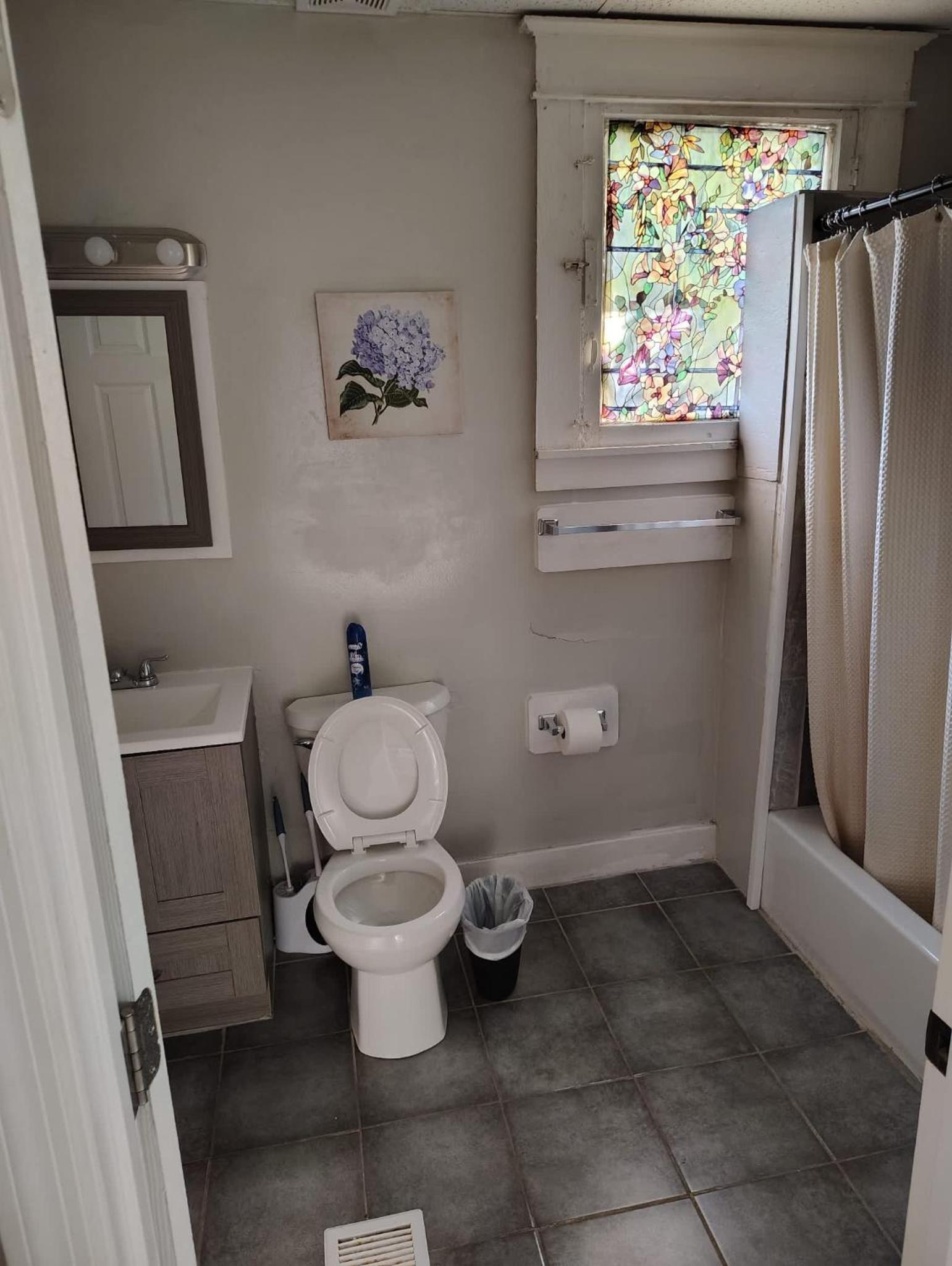 Photo 48