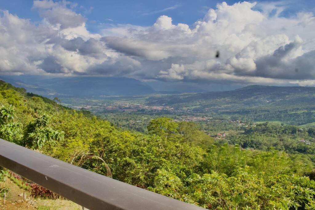 Private Costa Rica Mountain House Pool & Stunning Views