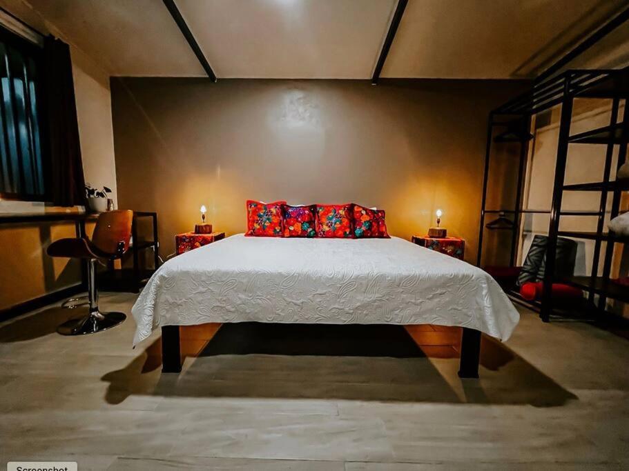 Private Costa Rica Mountain House Pool & Stunning Views