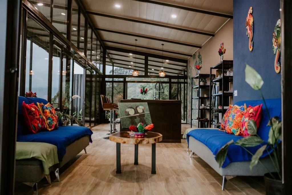 Private Costa Rica Mountain House Pool & Stunning Views