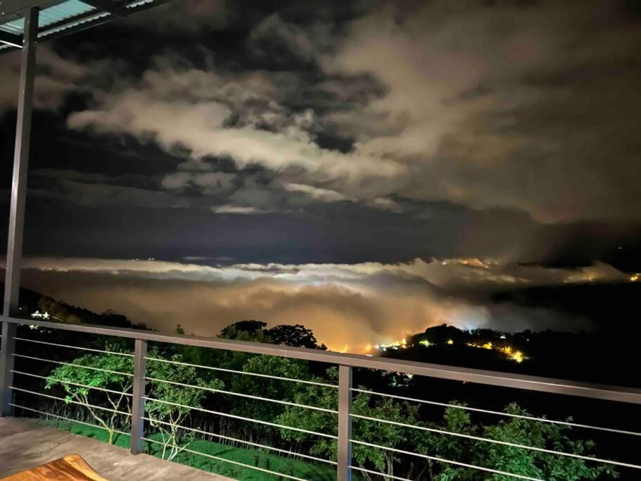 Private Costa Rica Mountain House Pool & Stunning Views