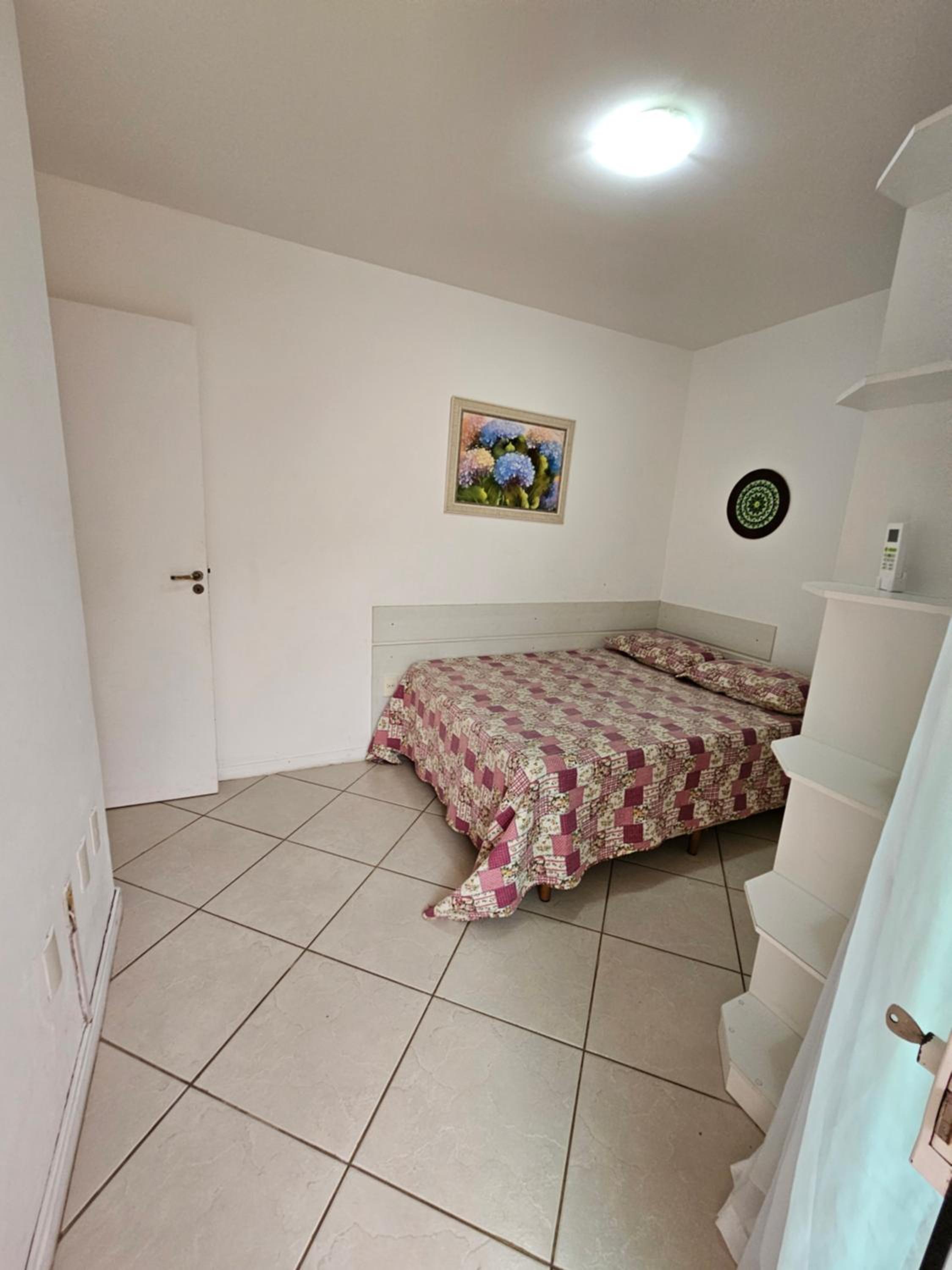 Apartamento na Praia dos Anjos
