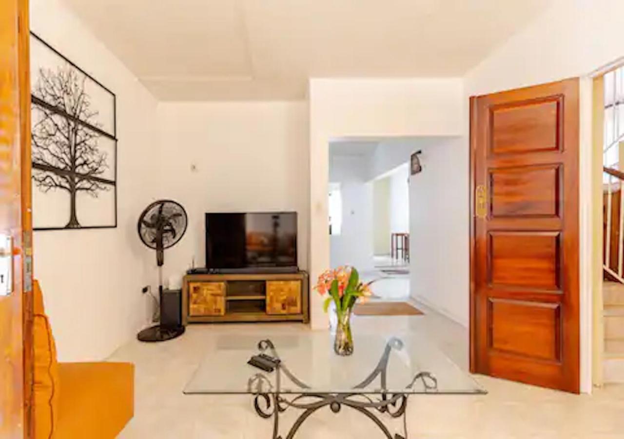 Eco Friendly Oasis Near Beaches and Waterfalls view 5