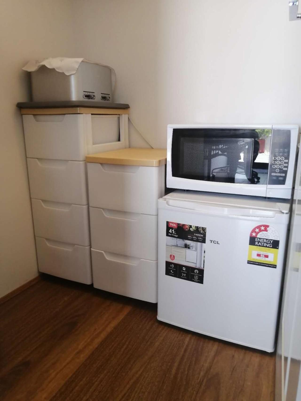 Guest Suite, Private Entrance, Bathroom, Garden, No Overlap with Host