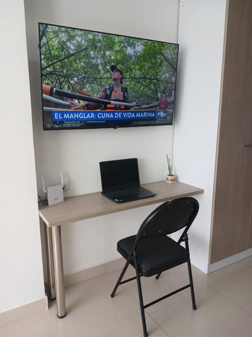 Luxury aparment close to the airport