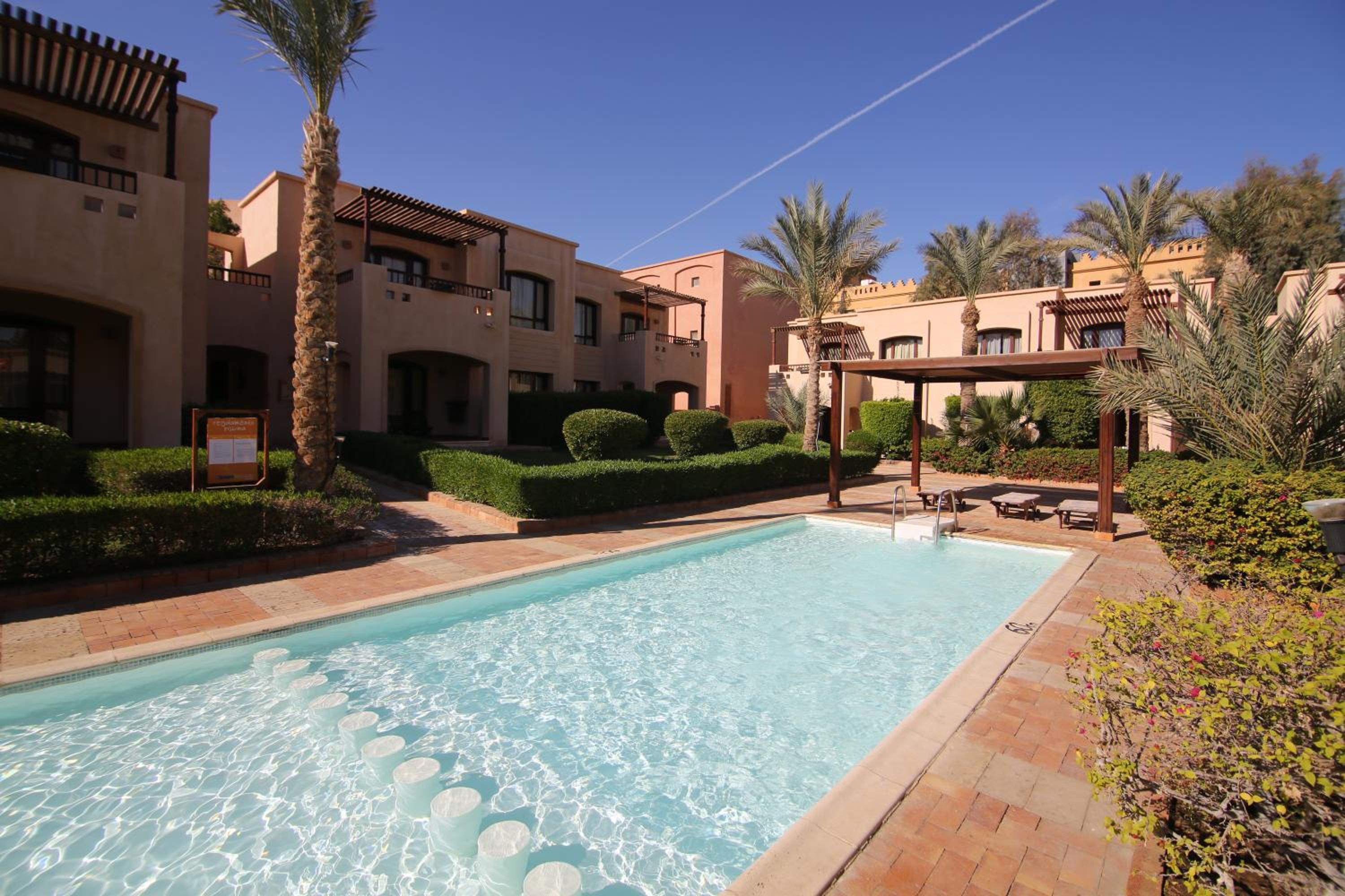 Tamra Beach Resort