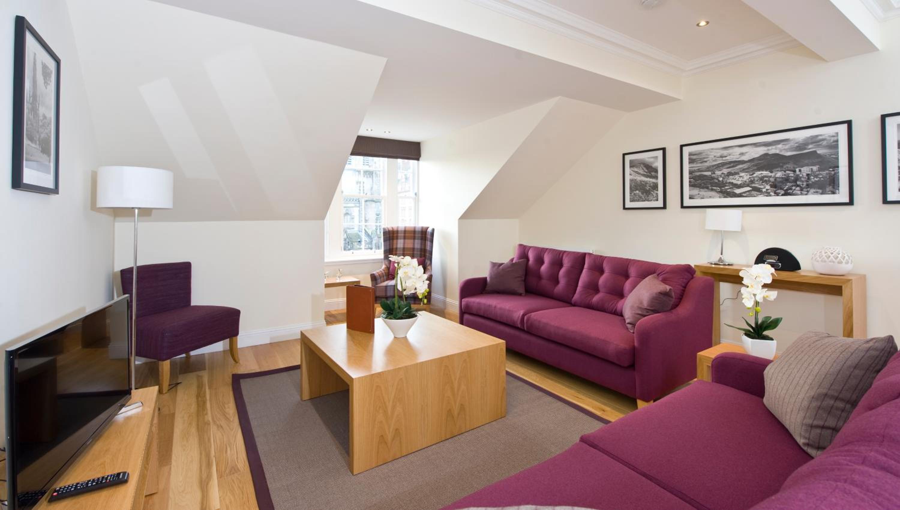 Destiny Scotland - Princes Street Residence