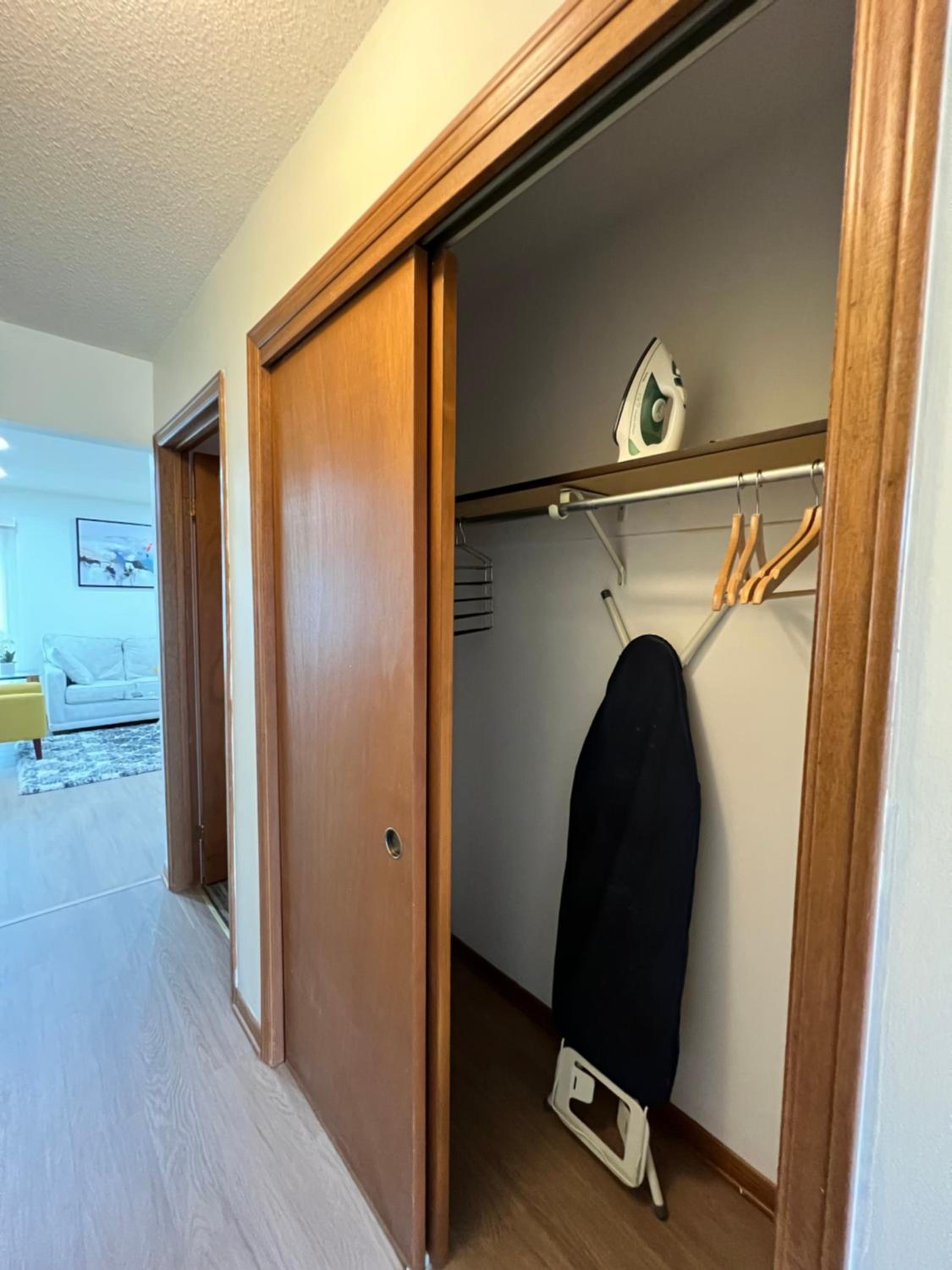 Entire Cozy House in Thorold