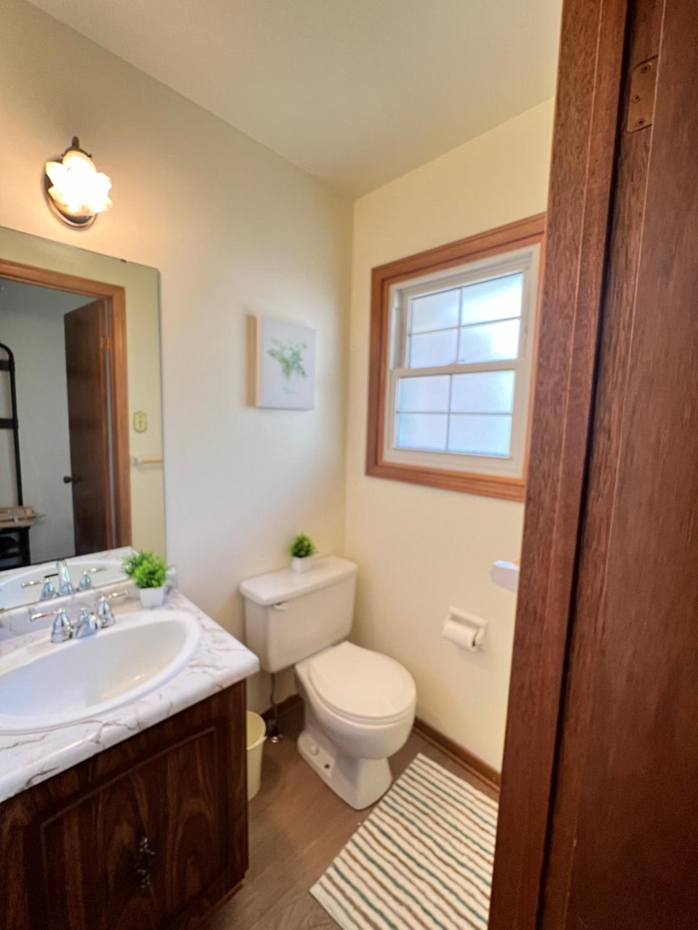 Entire Cozy House in Thorold