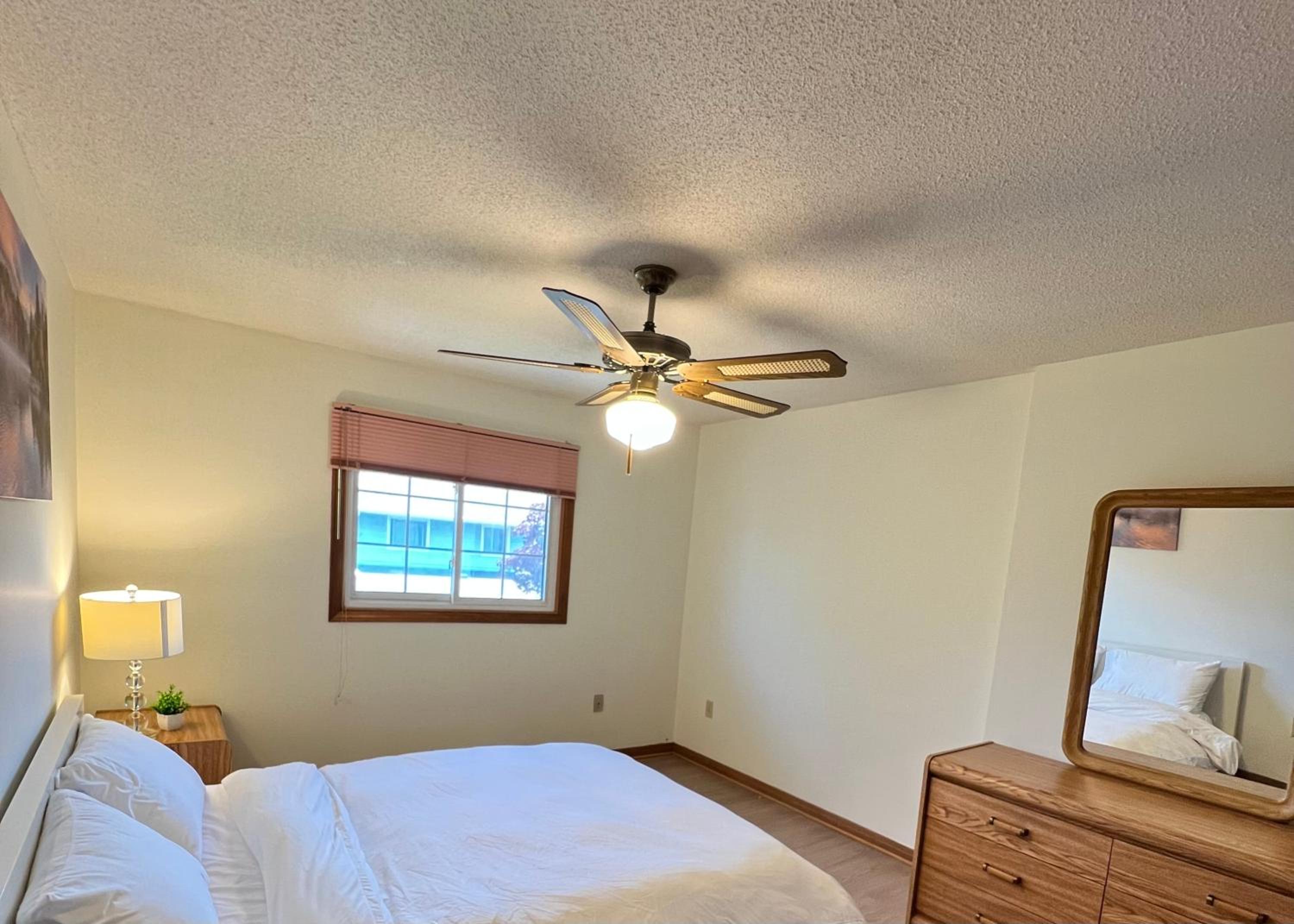 Entire Cozy House in Thorold