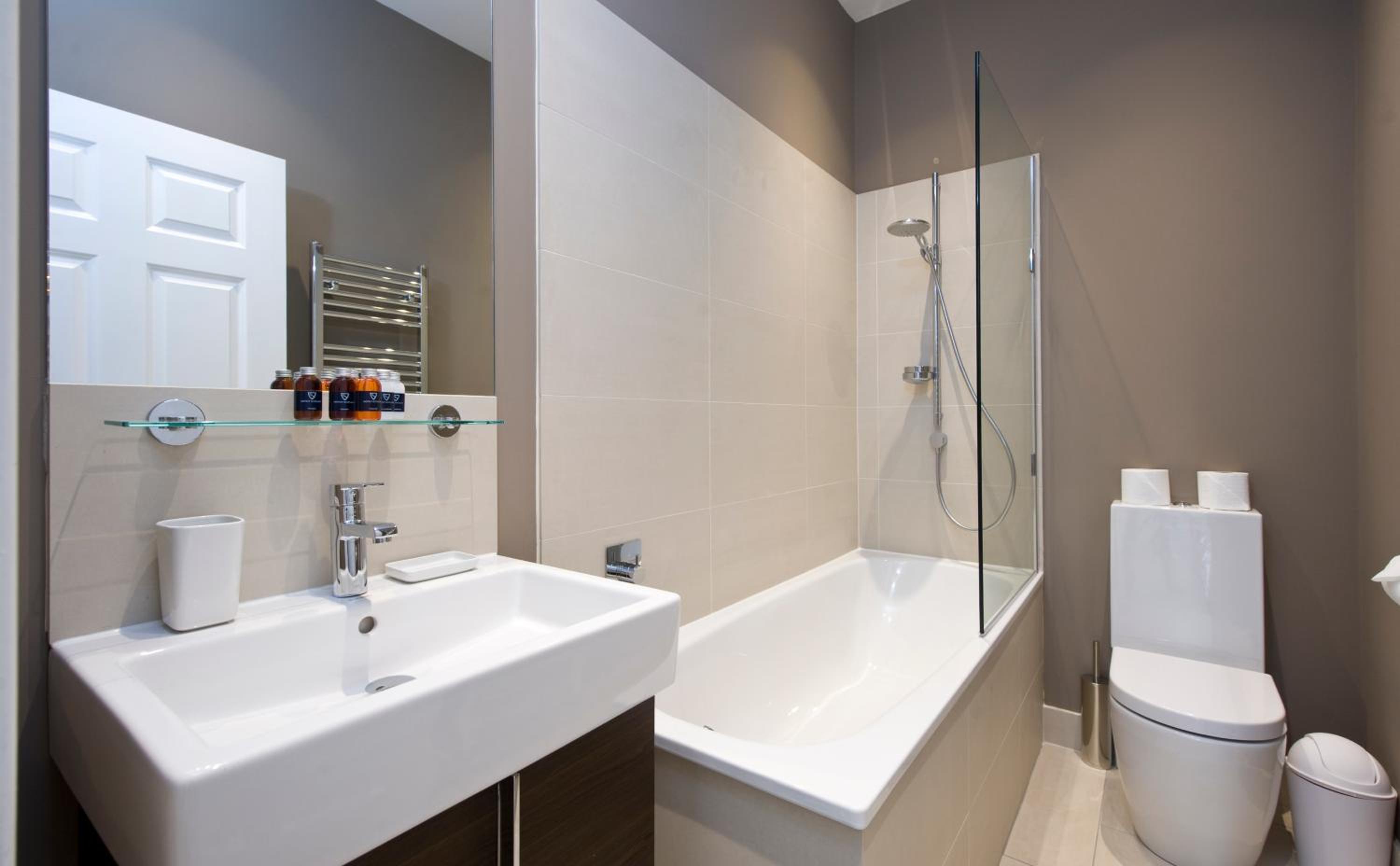 Destiny Scotland - Princes Street Residence