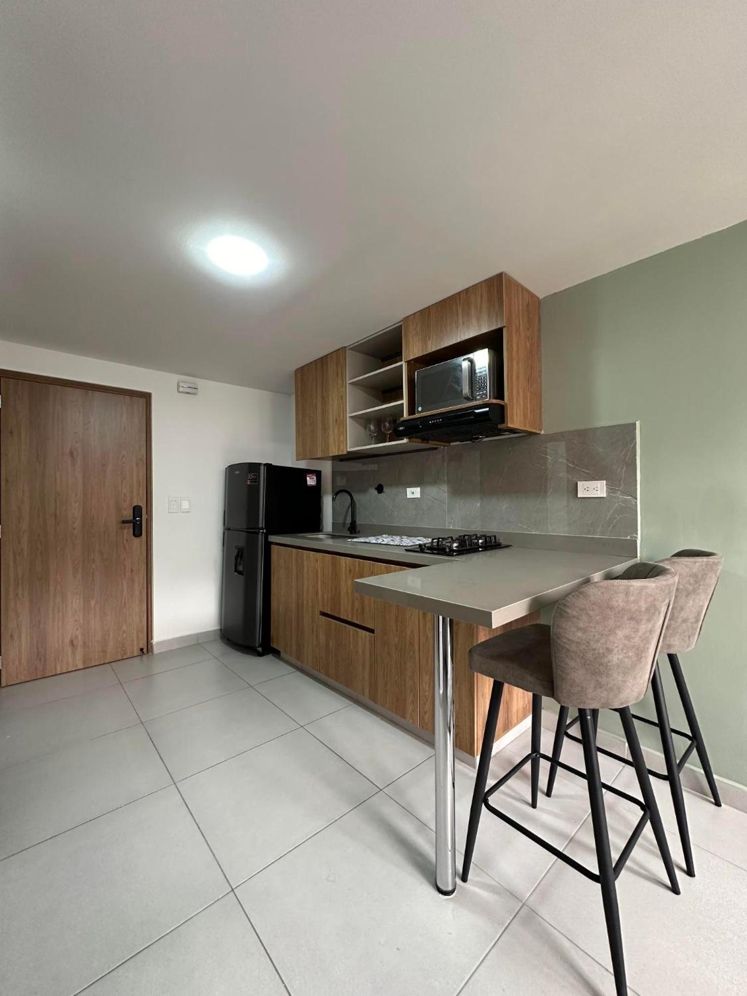 Modernos apartamentos cerca al Poblado