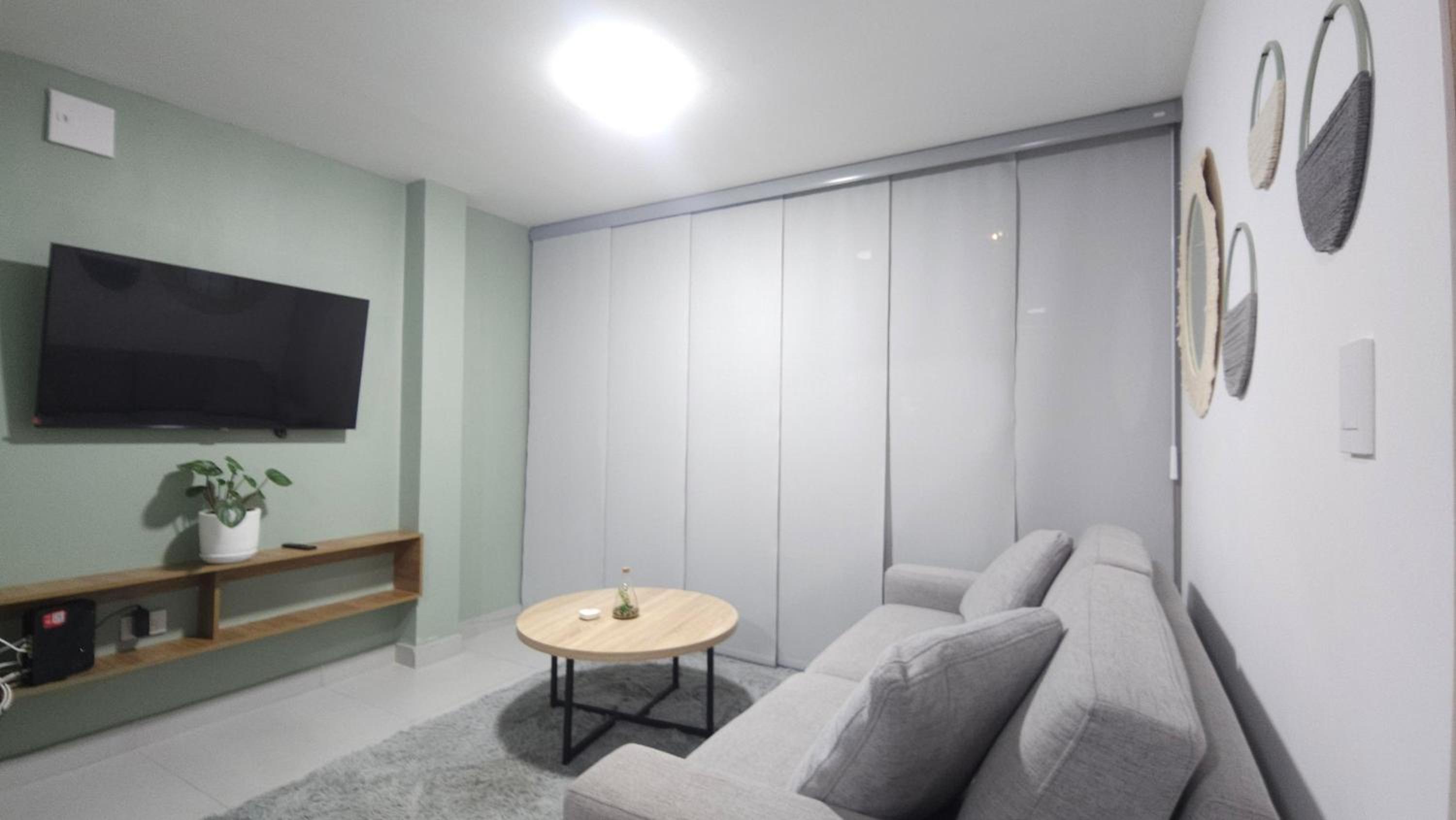 Modernos apartamentos cerca al Poblado