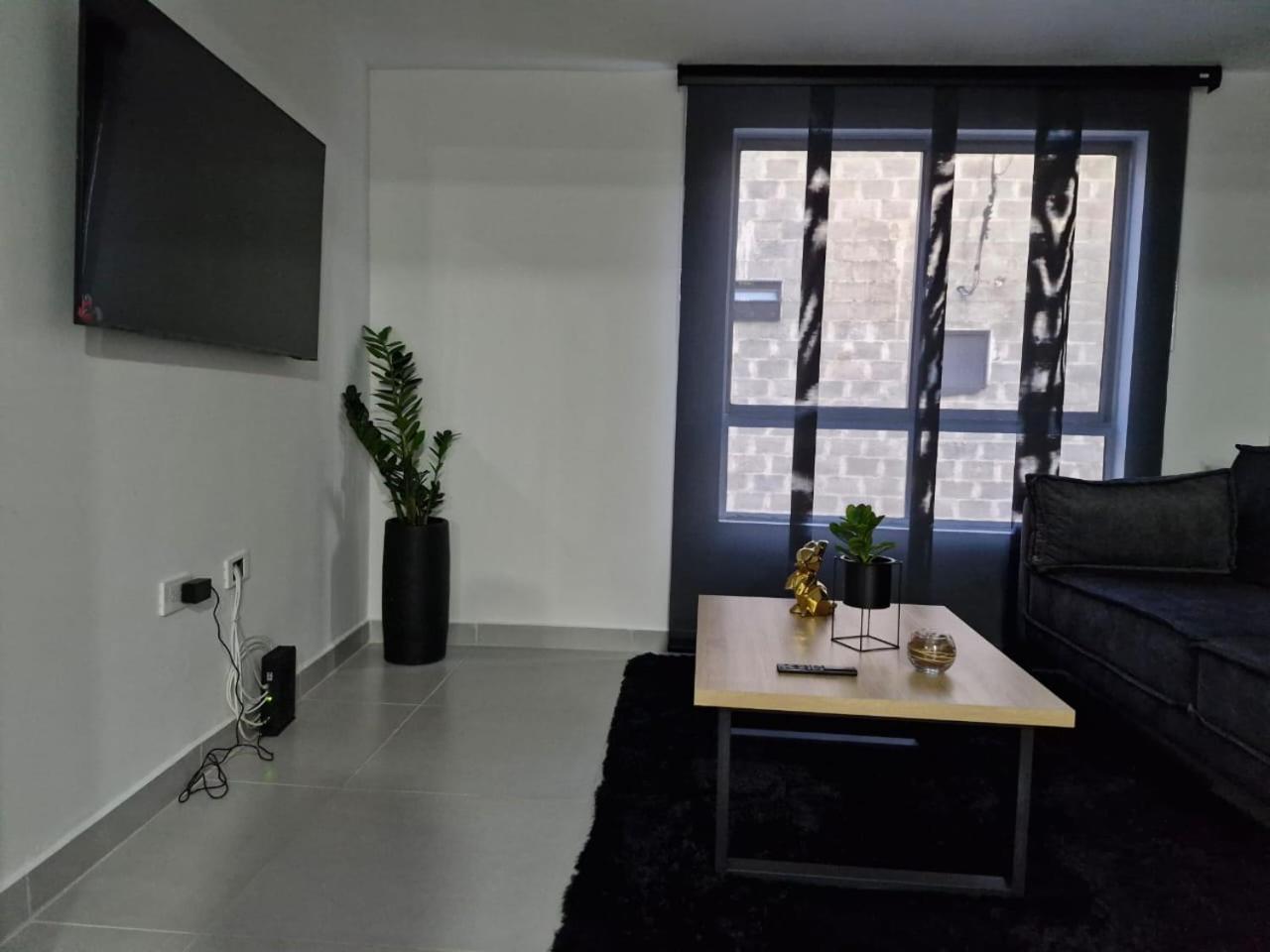 Modernos apartamentos cerca al Poblado