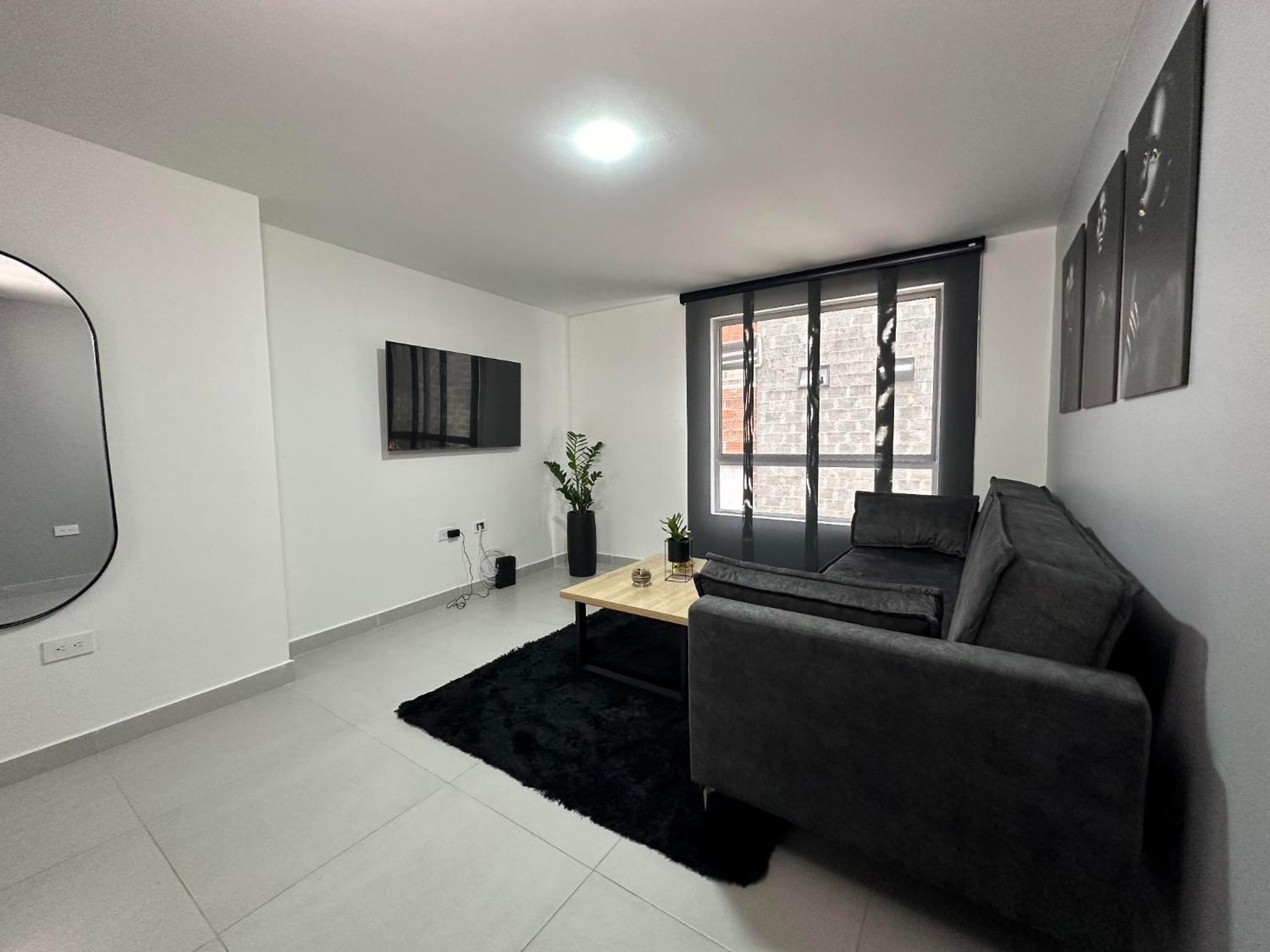 Modernos apartamentos cerca al Poblado
