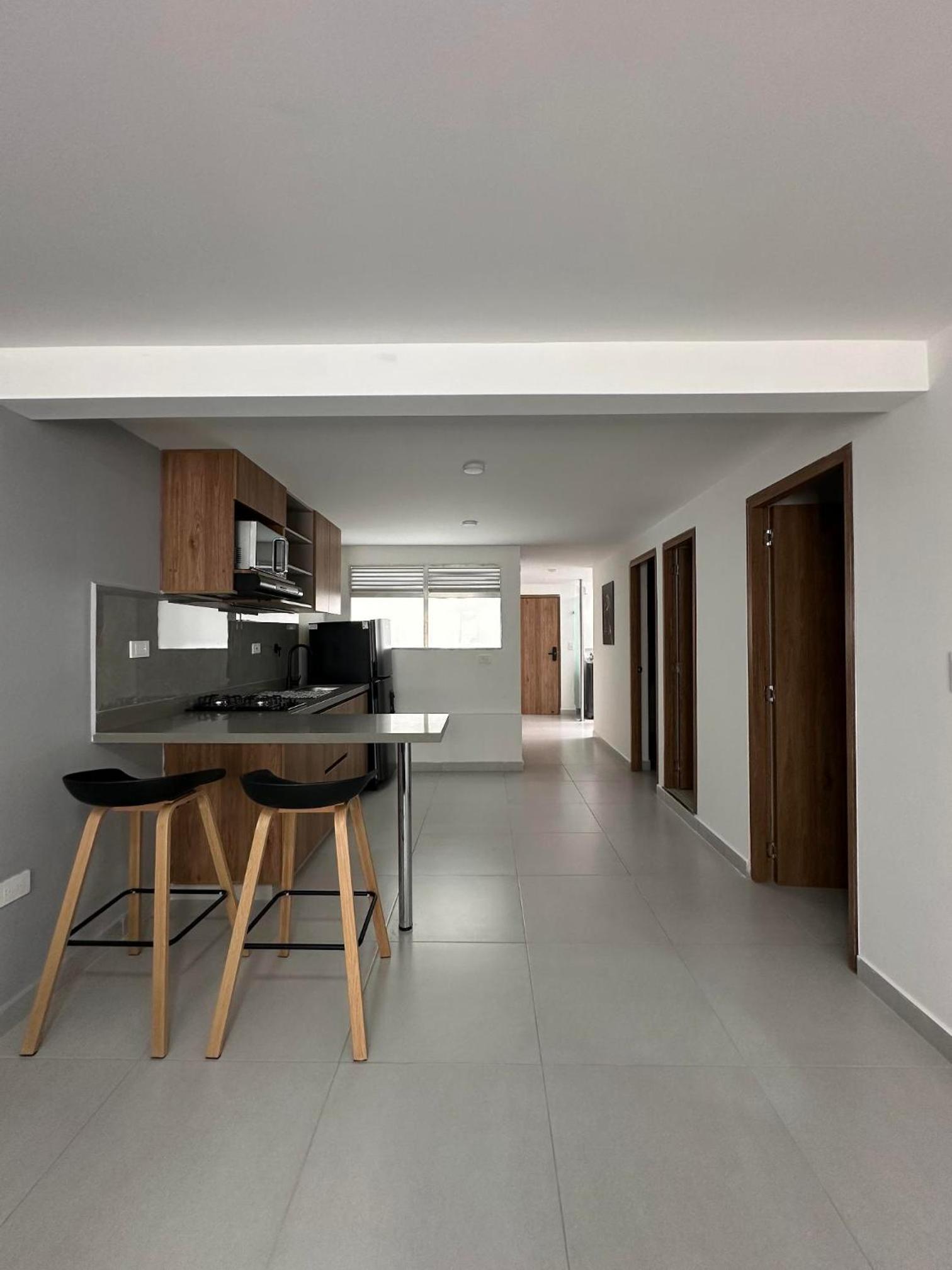 Modernos apartamentos cerca al Poblado